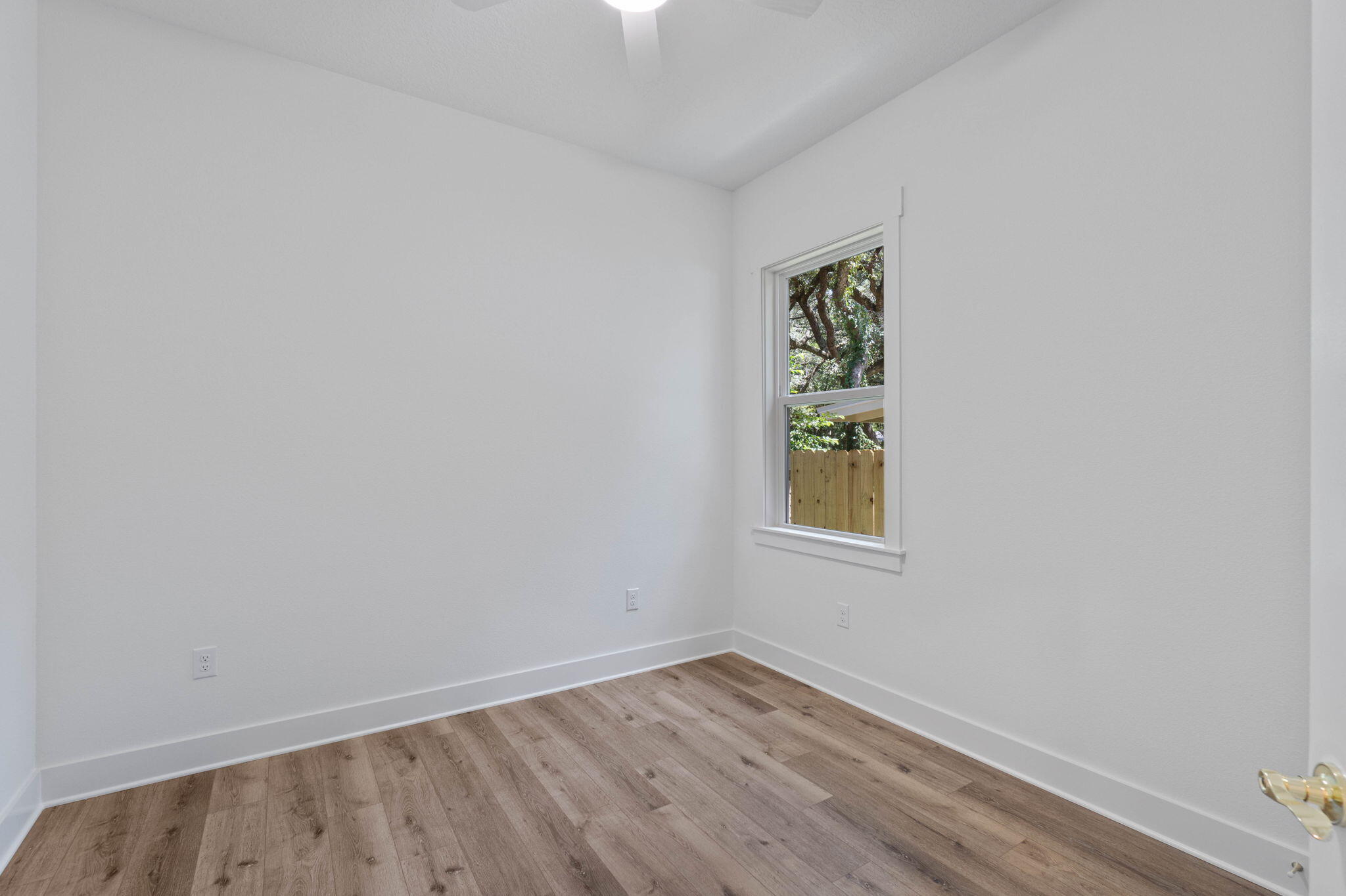 VALPARAISO SHORES - Residential