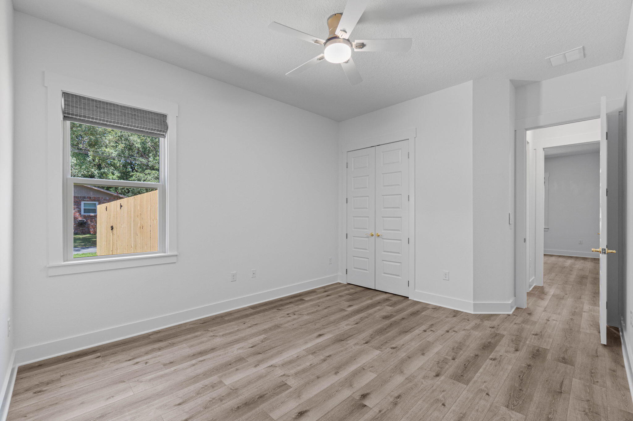 VALPARAISO SHORES - Residential