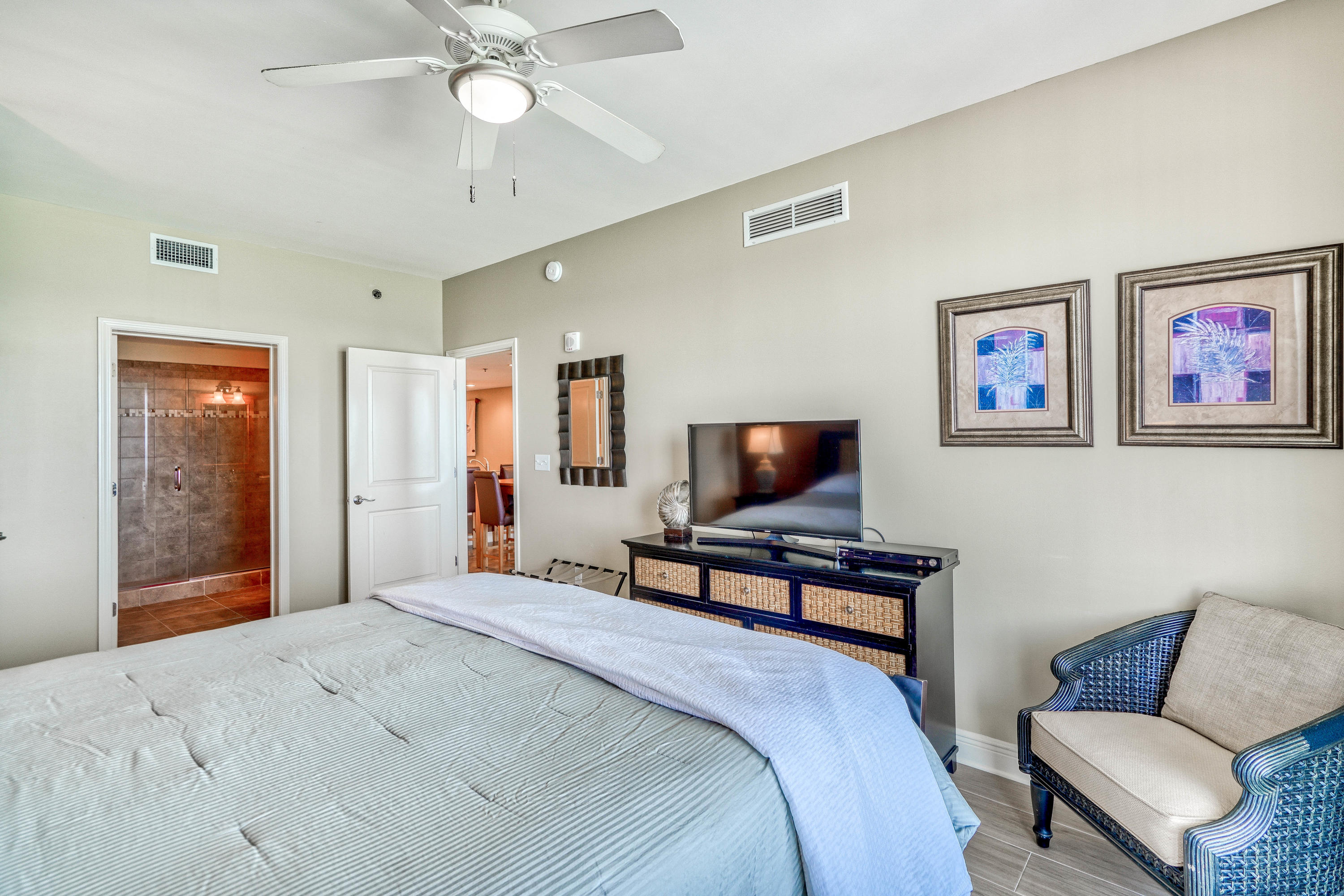 Sterling Breeze - Residential
