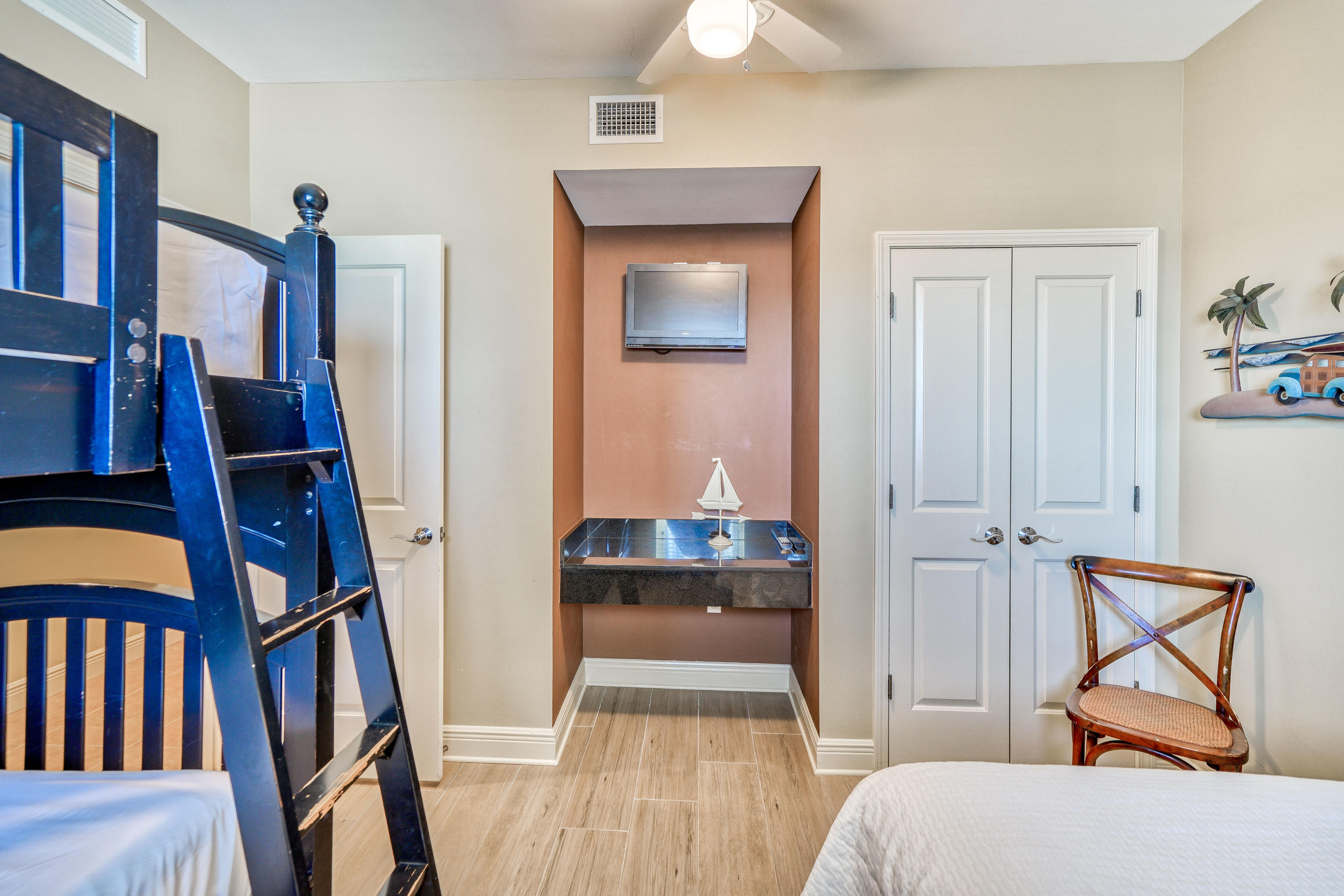 Sterling Breeze - Residential