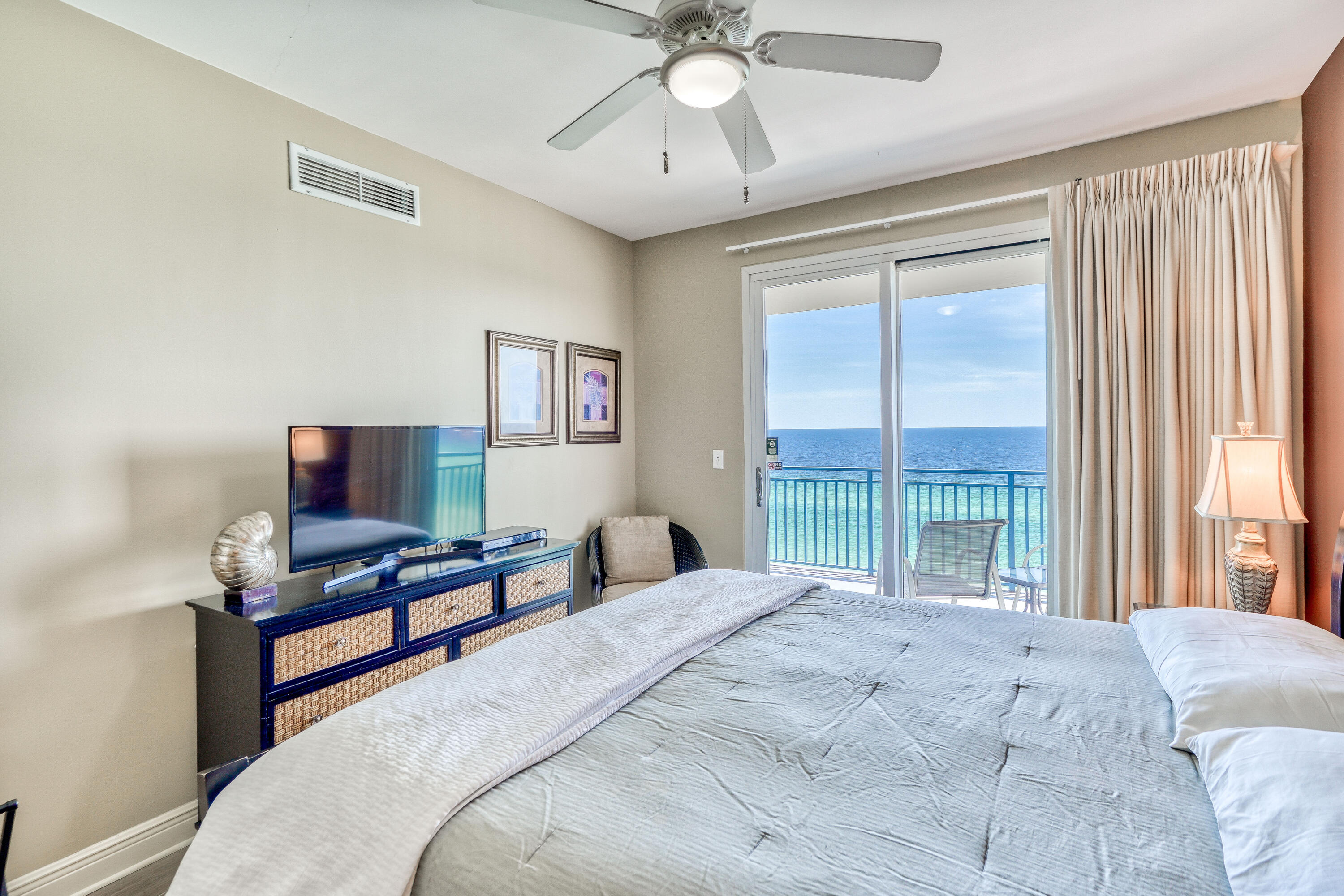 Sterling Breeze - Residential