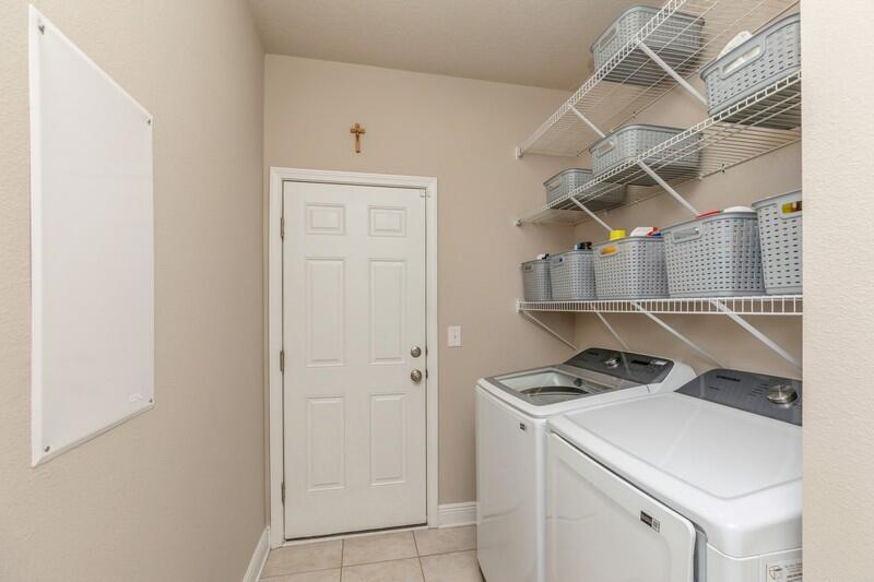 HAMMOCK BAY - Residential