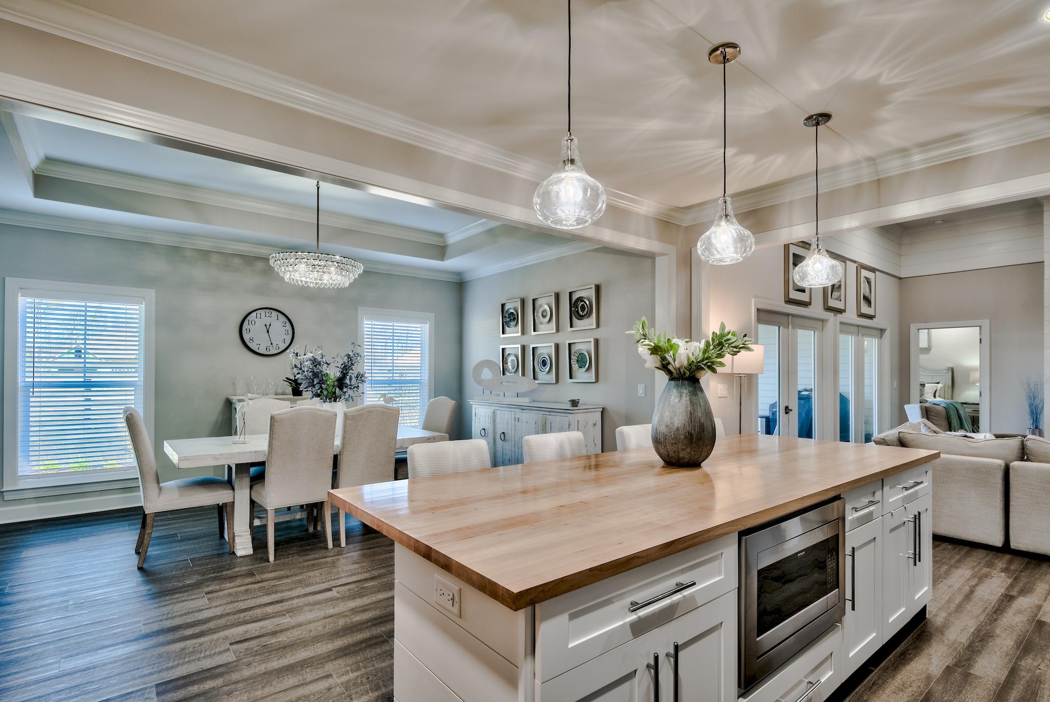 LAKEVIEW - Residential