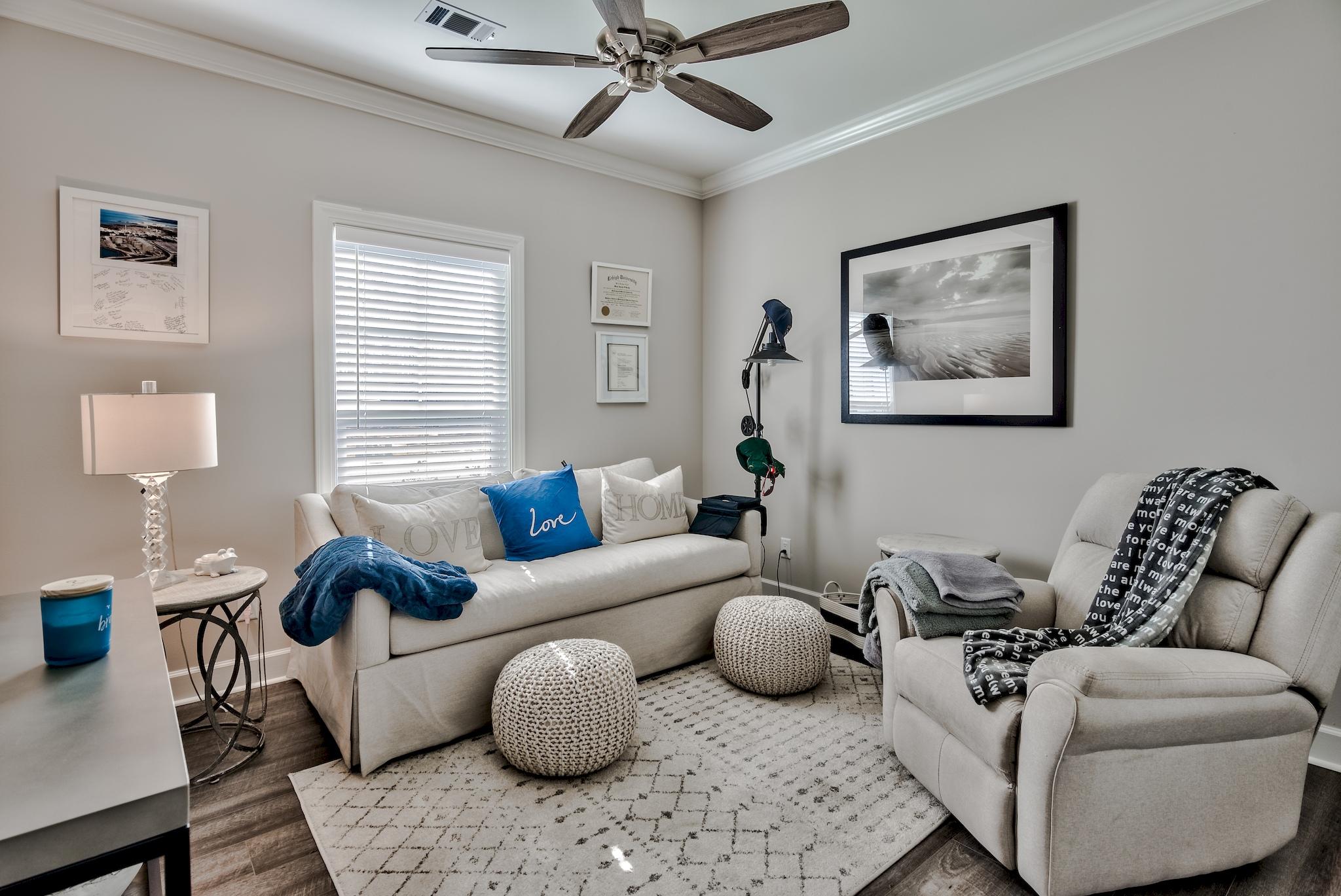 LAKEVIEW - Residential