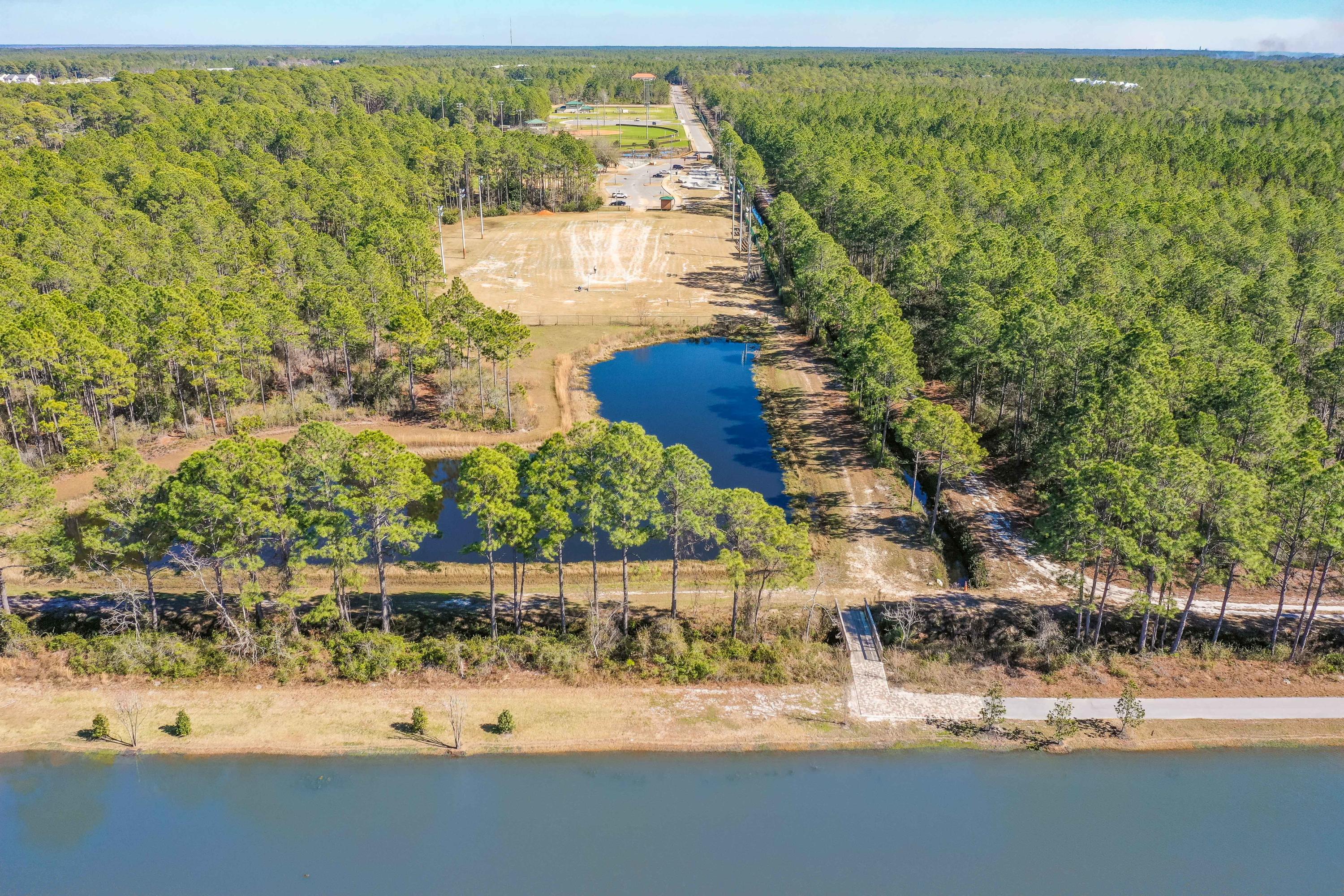 LAKEVIEW - Residential