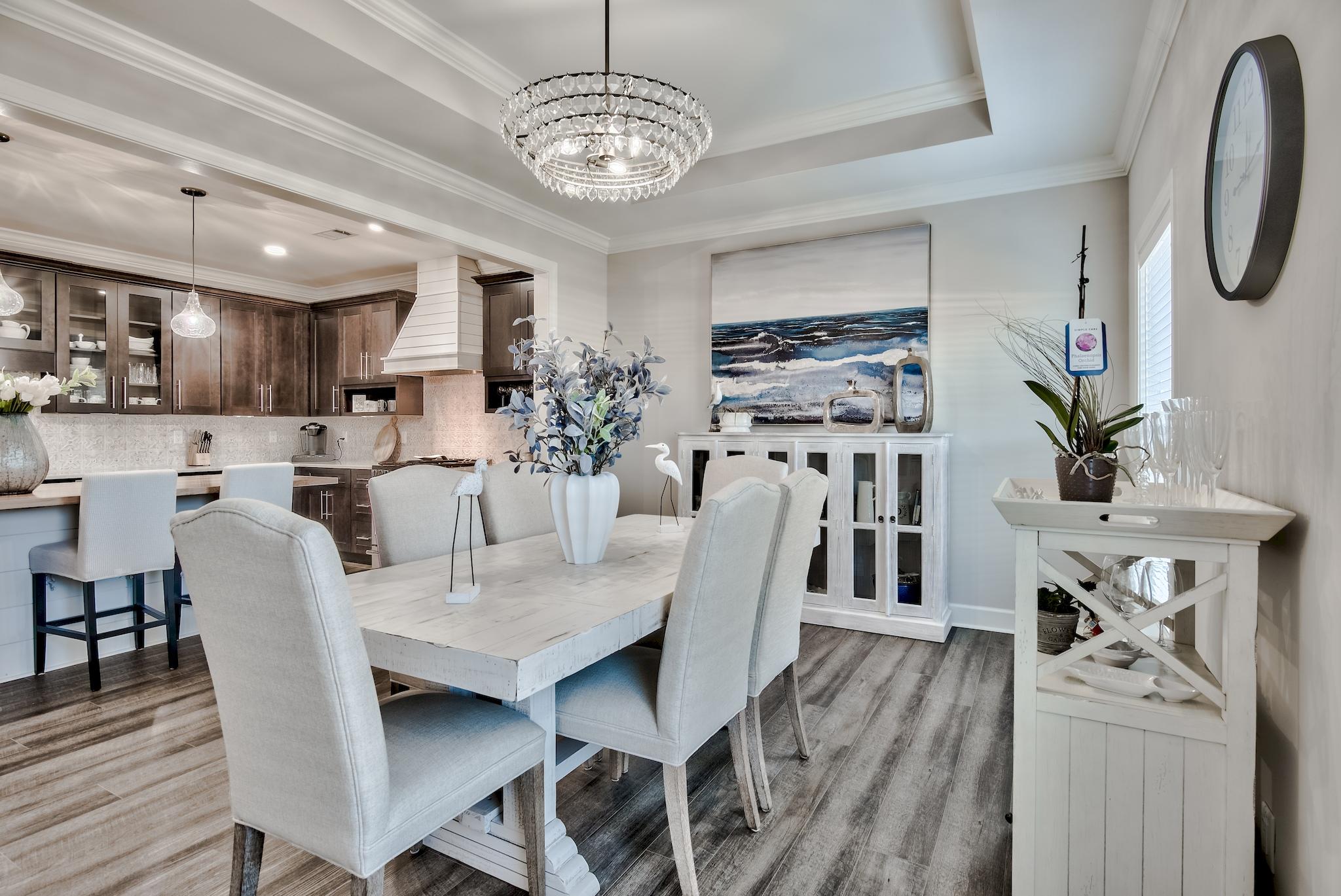 LAKEVIEW - Residential
