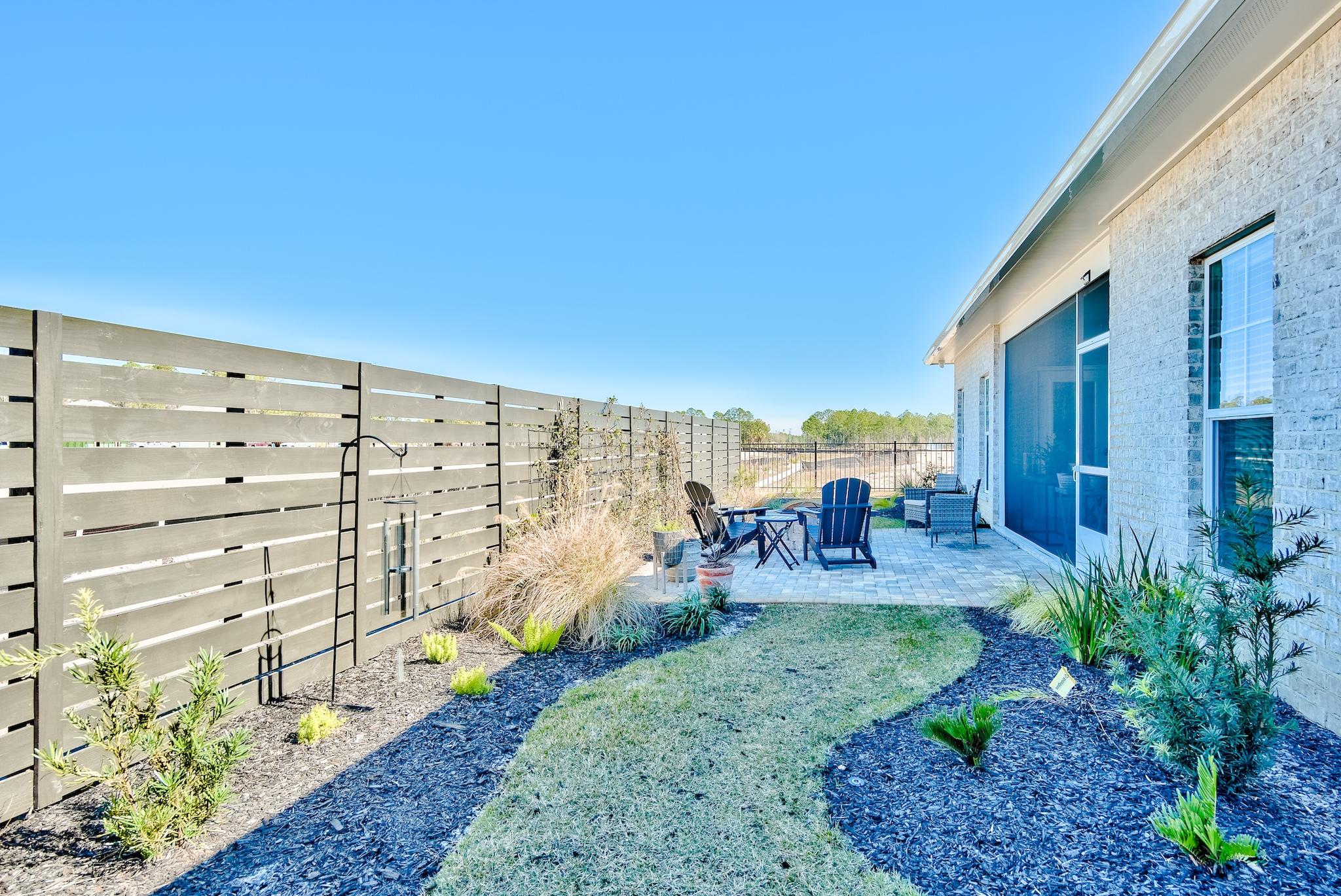 LAKEVIEW - Residential
