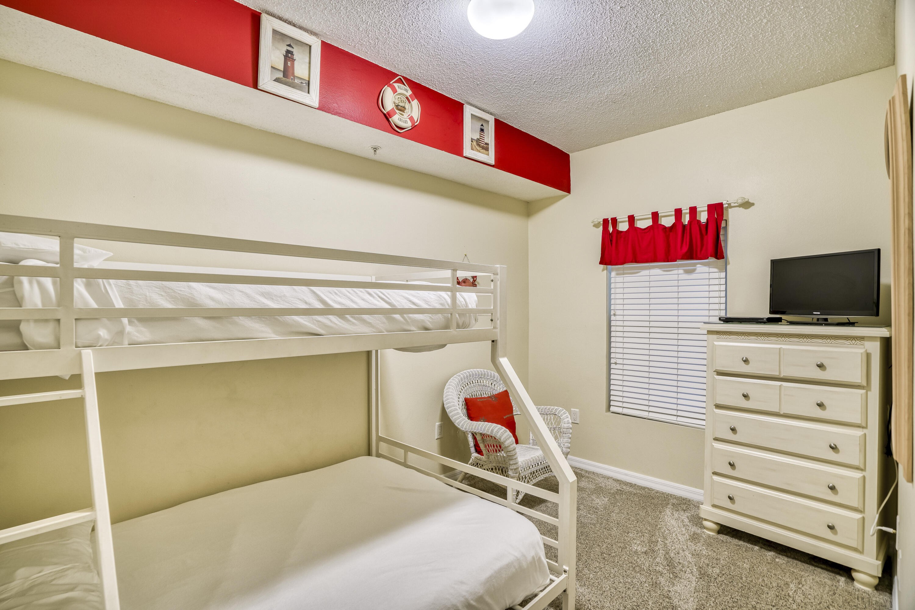 SUMMERWIND WEST - Residential