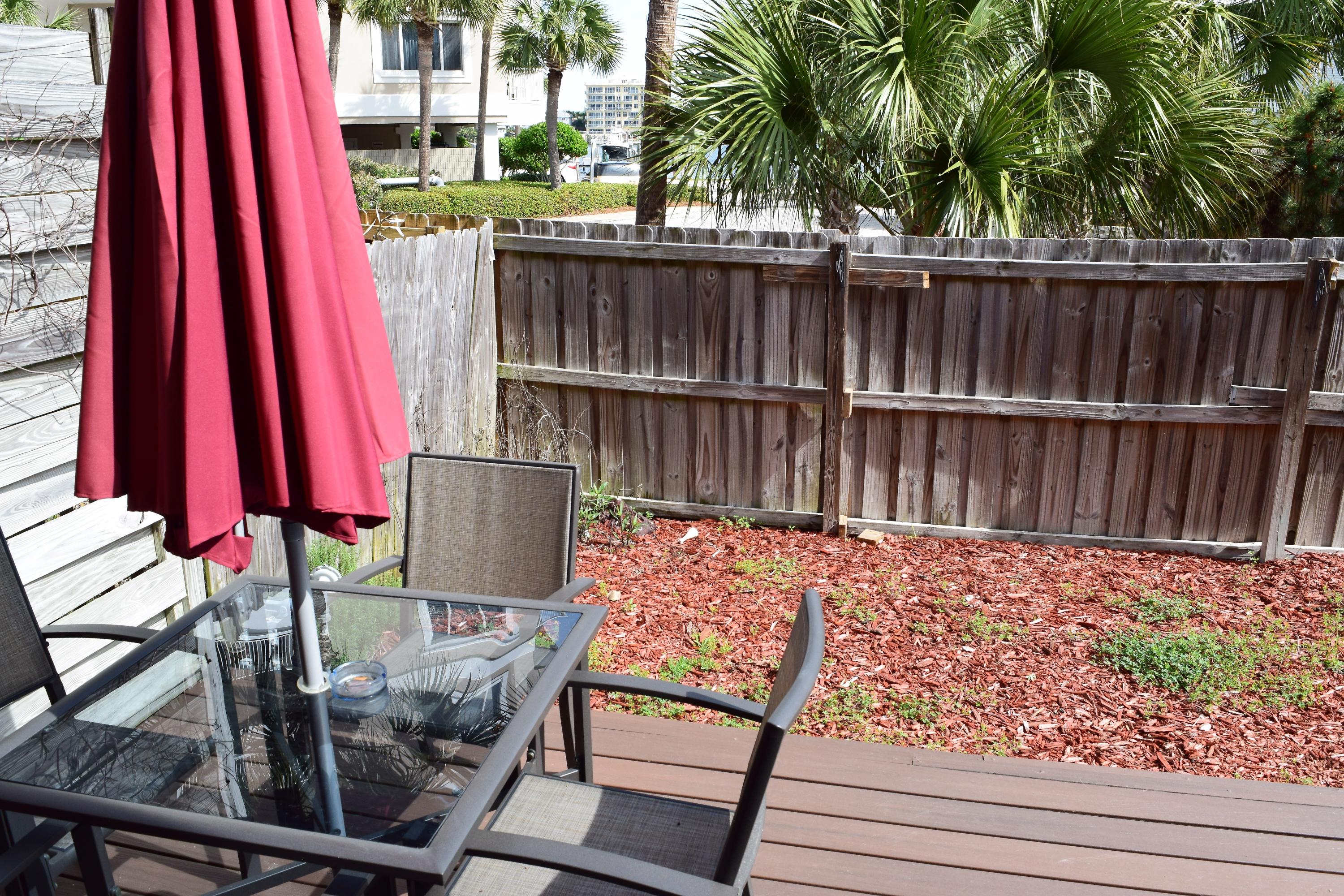 COURT DEL MAR - Residential