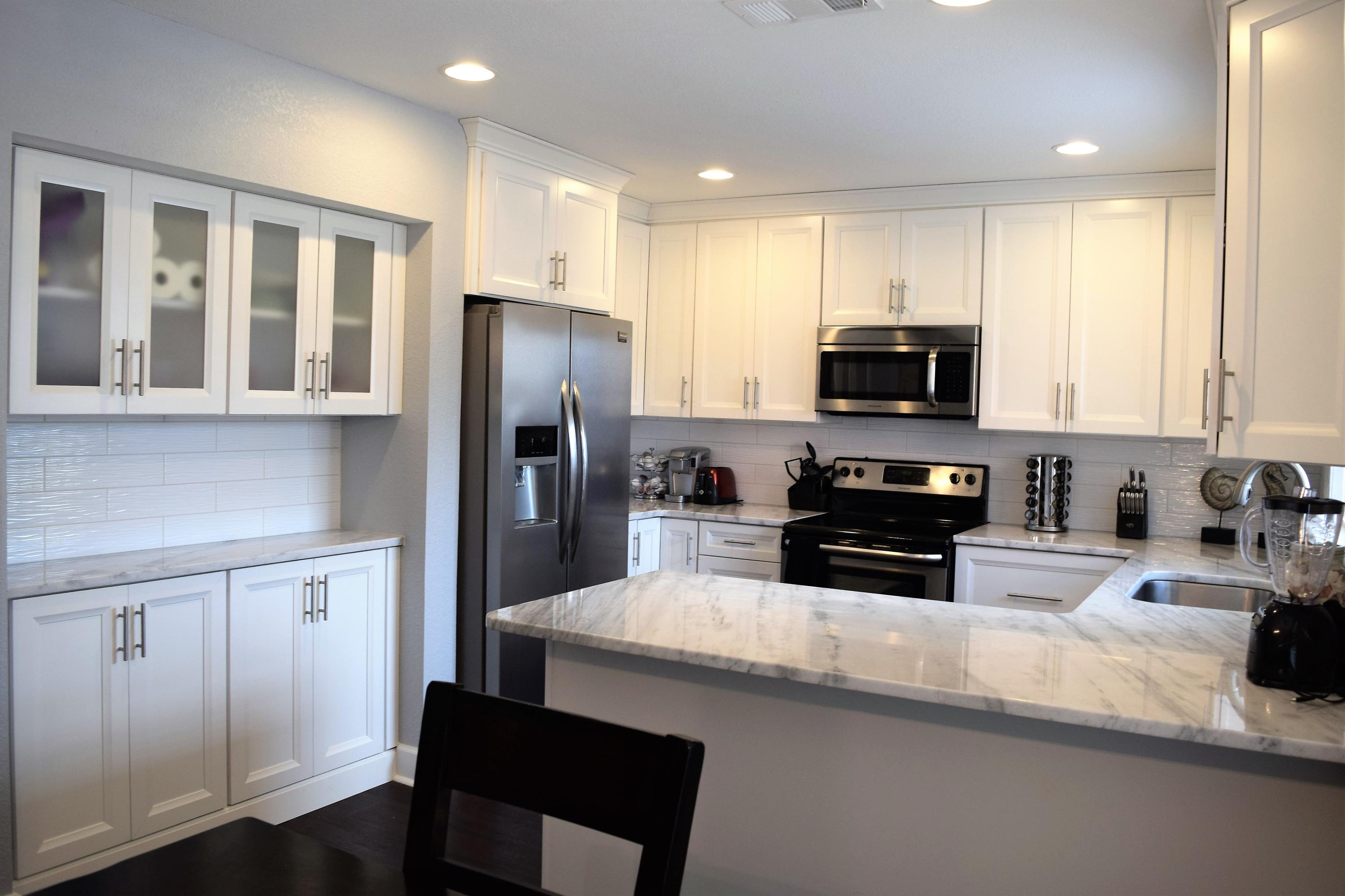 COURT DEL MAR - Residential