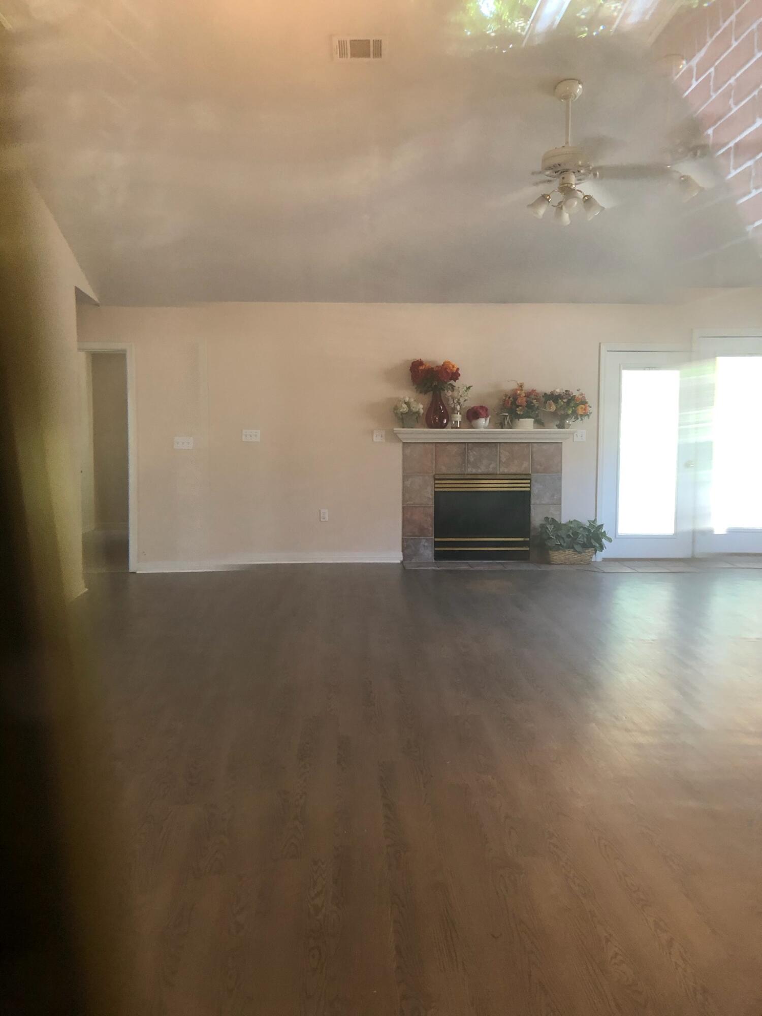 RUSH PARK WEST S/D - Residential Lease