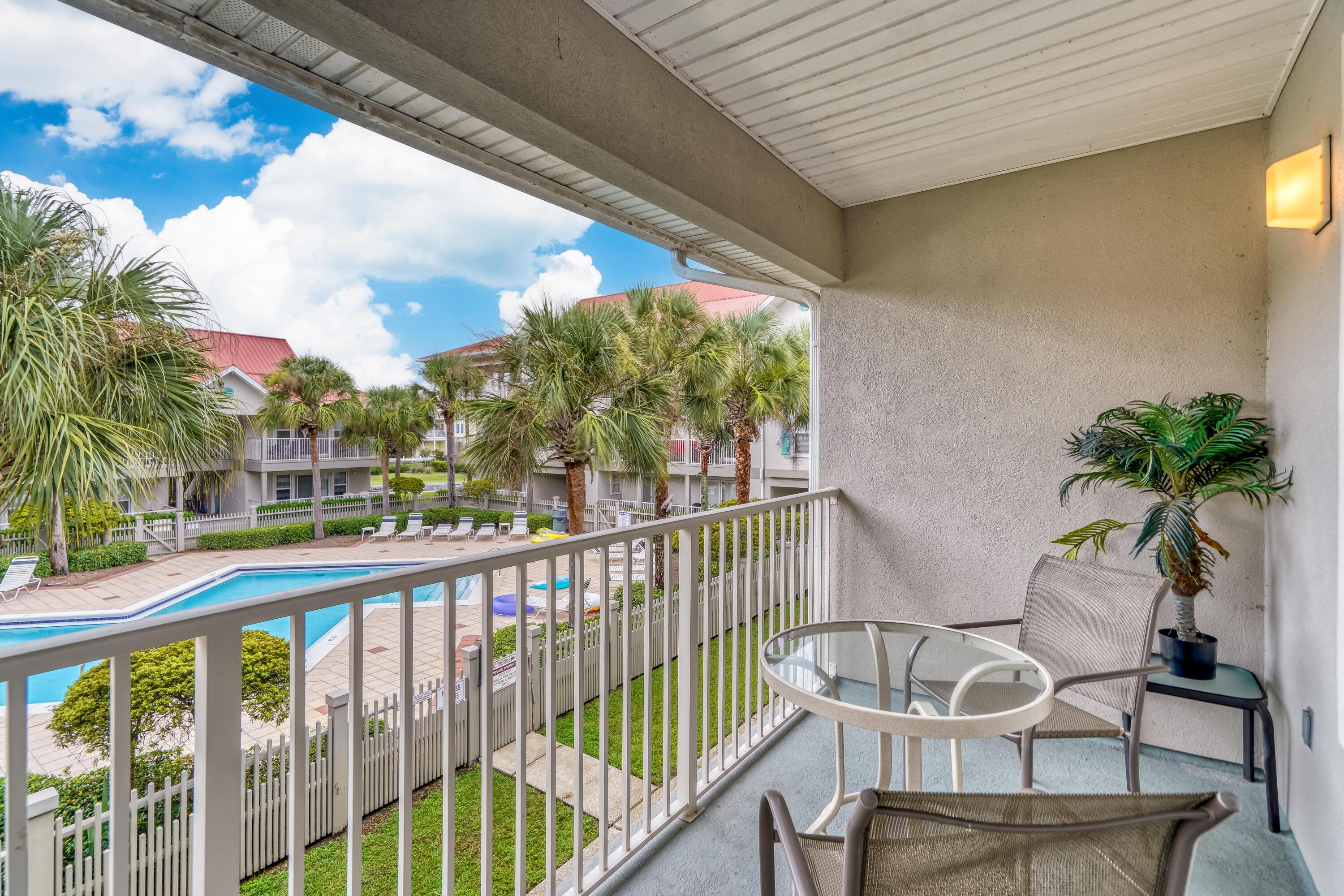 ROLLIN TIDE VILLAS - Residential