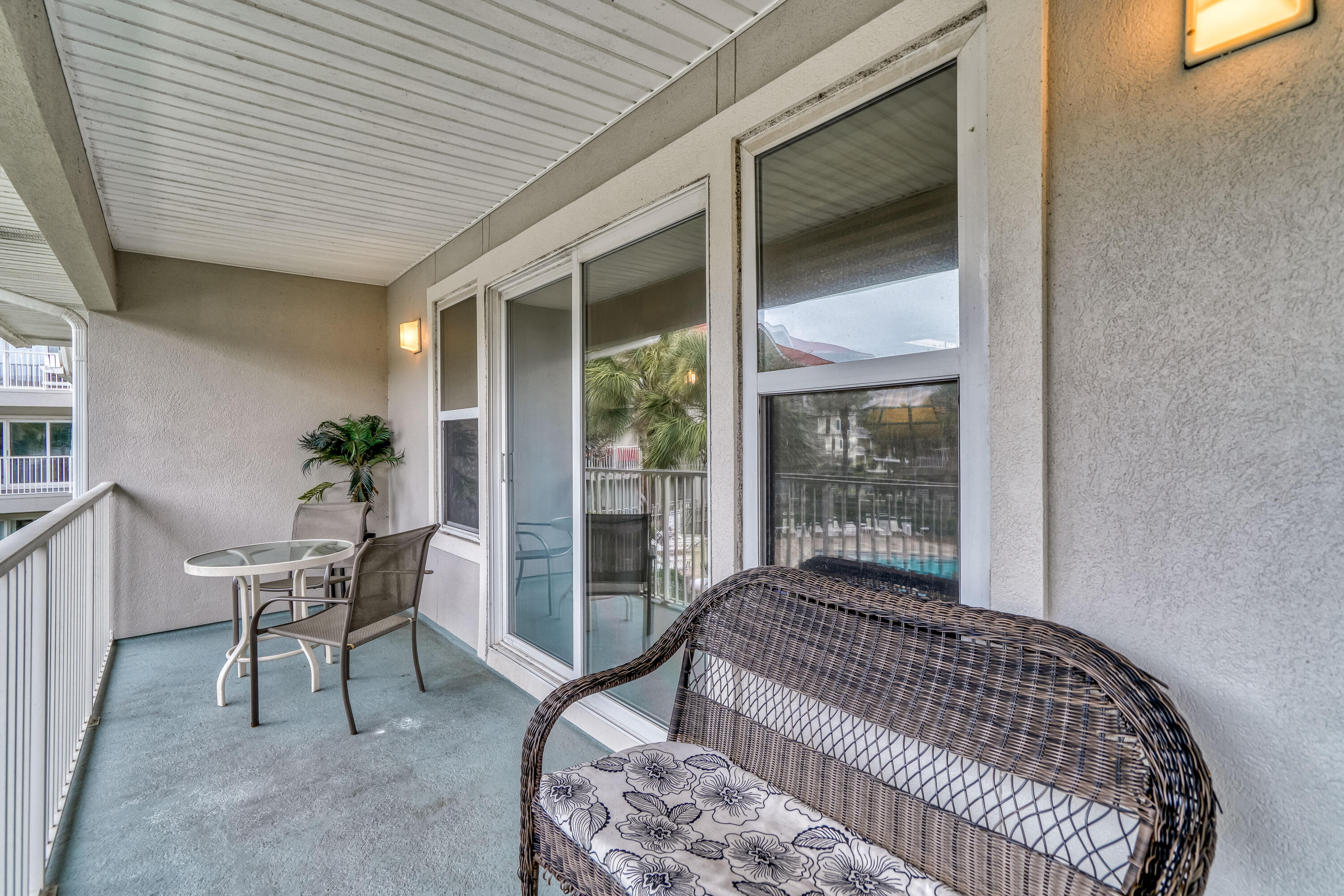 ROLLIN TIDE VILLAS - Residential