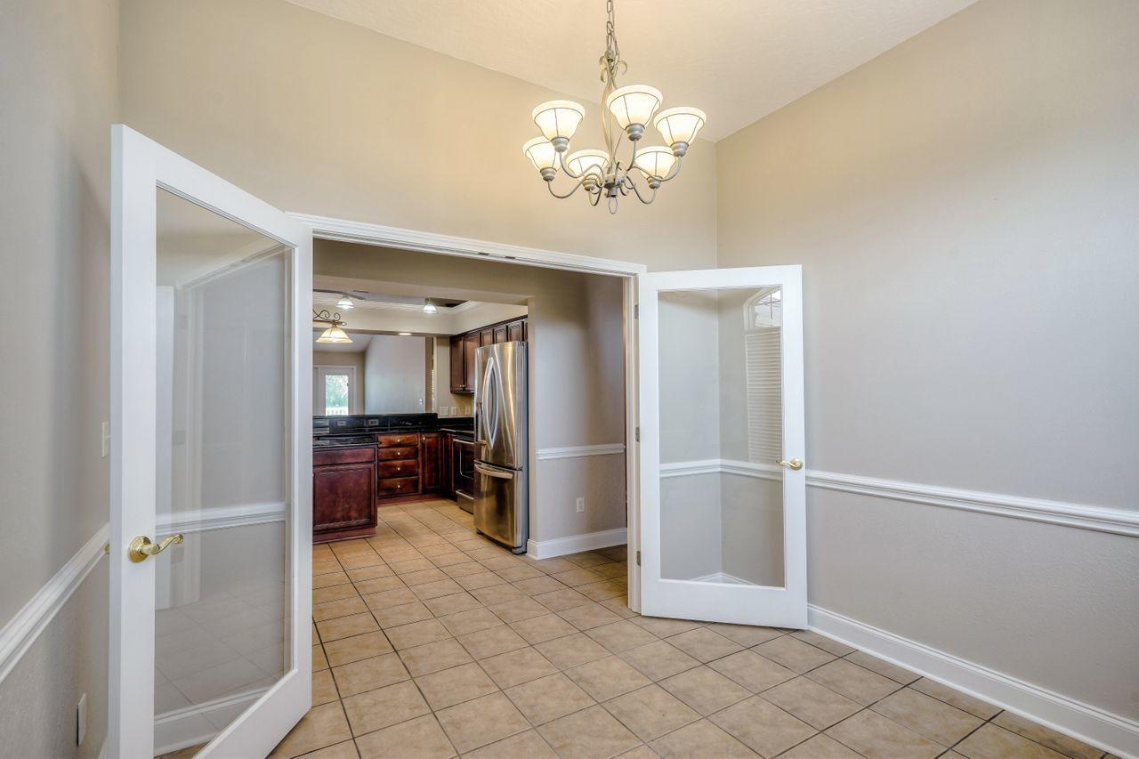 SPARKLING WATERS - Residential