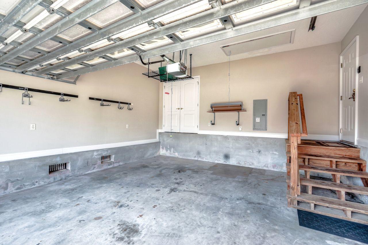 SPARKLING WATERS - Residential