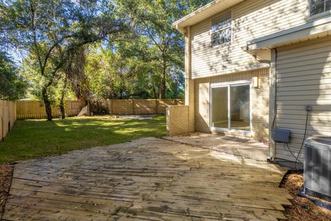 A home in Fort Walton Beach