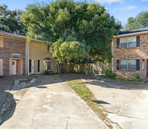 A home in Fort Walton Beach