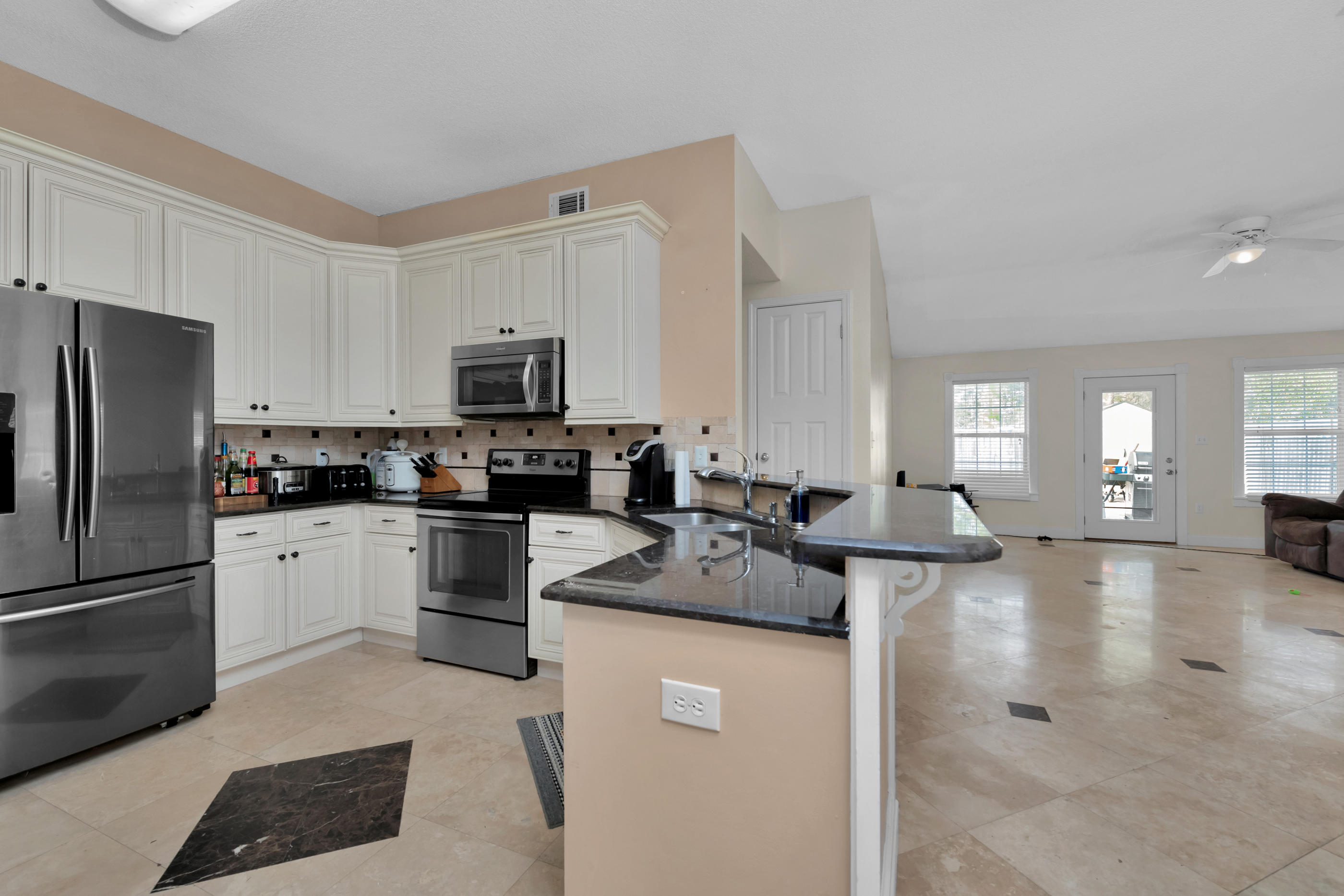 EMERALD VILLAGE S/D - Residential