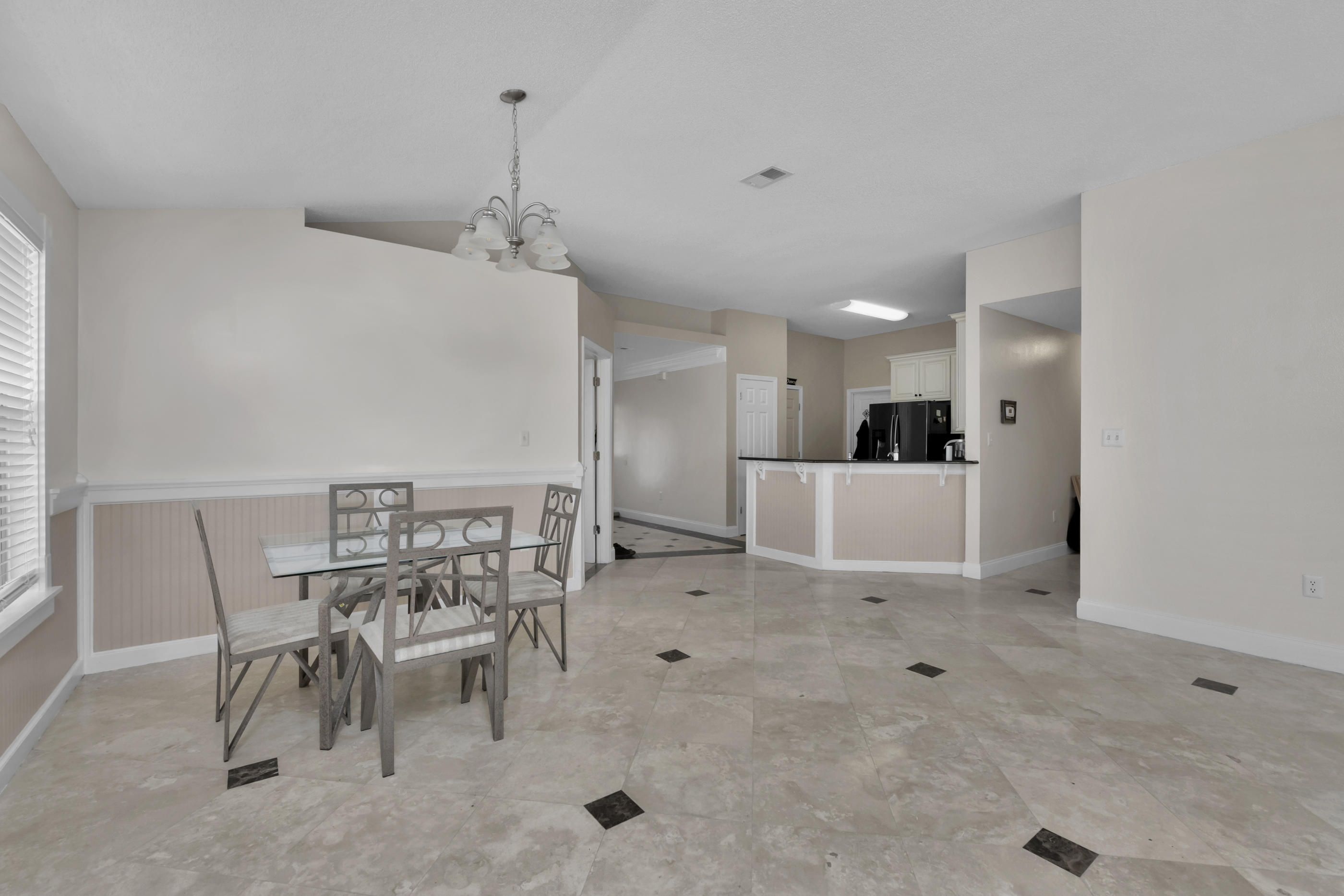 EMERALD VILLAGE S/D - Residential