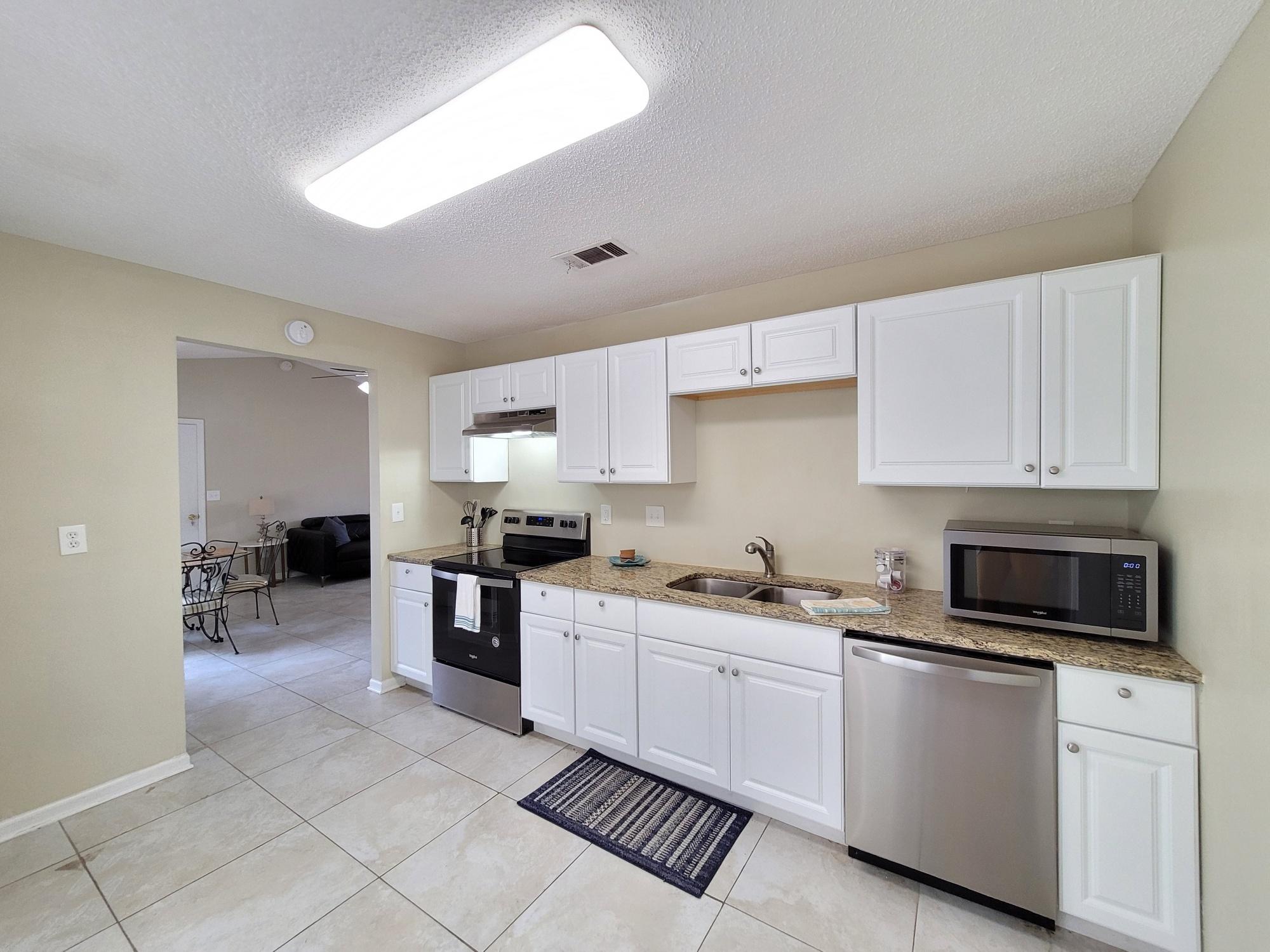 HOLLYROD PARK - Residential