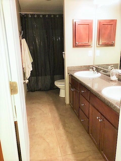 VICTORIAN VILLAGE - Residential