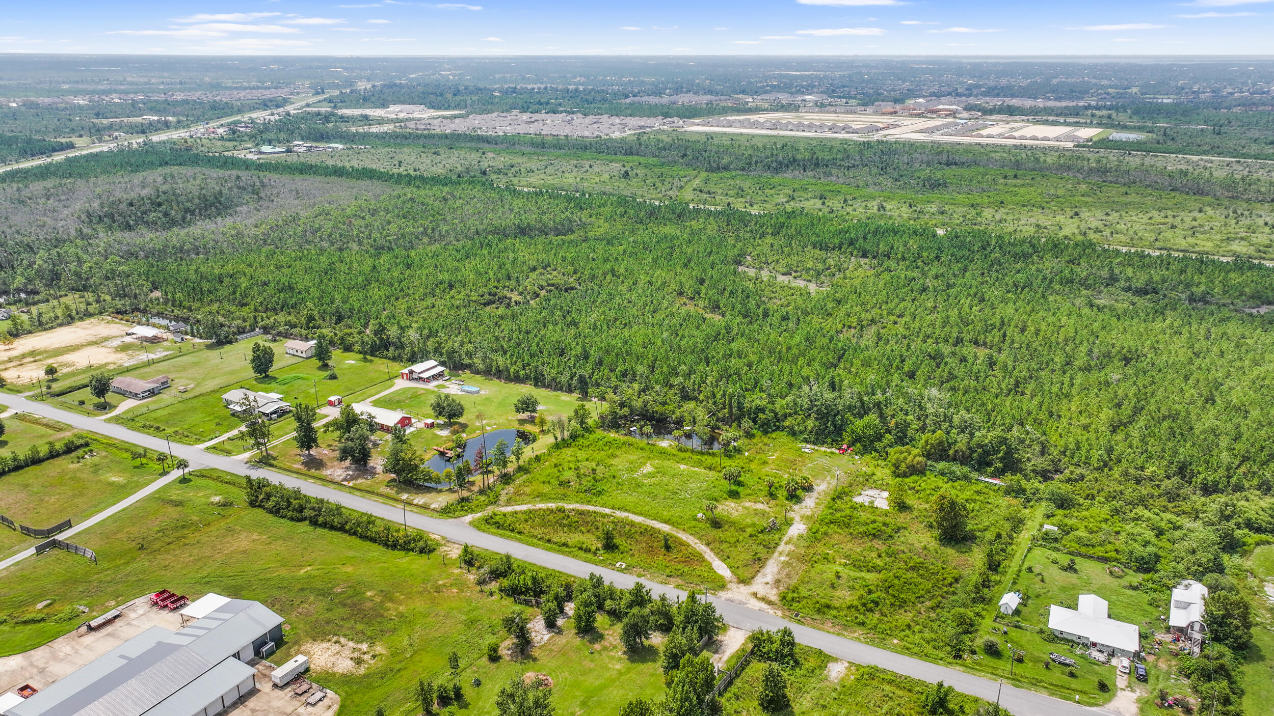 NO RECORDED SUBDIVISION - Land