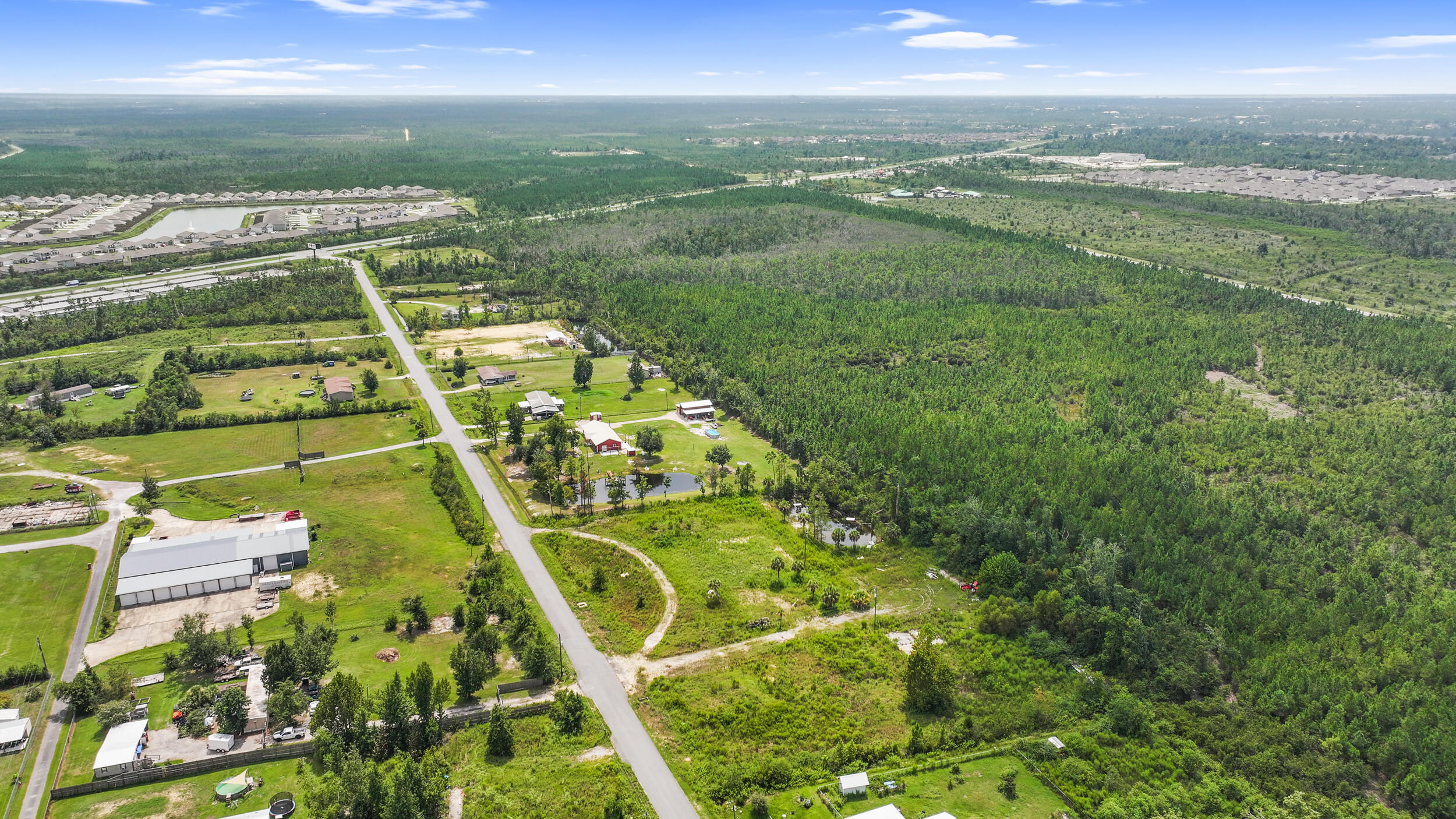 NO RECORDED SUBDIVISION - Land