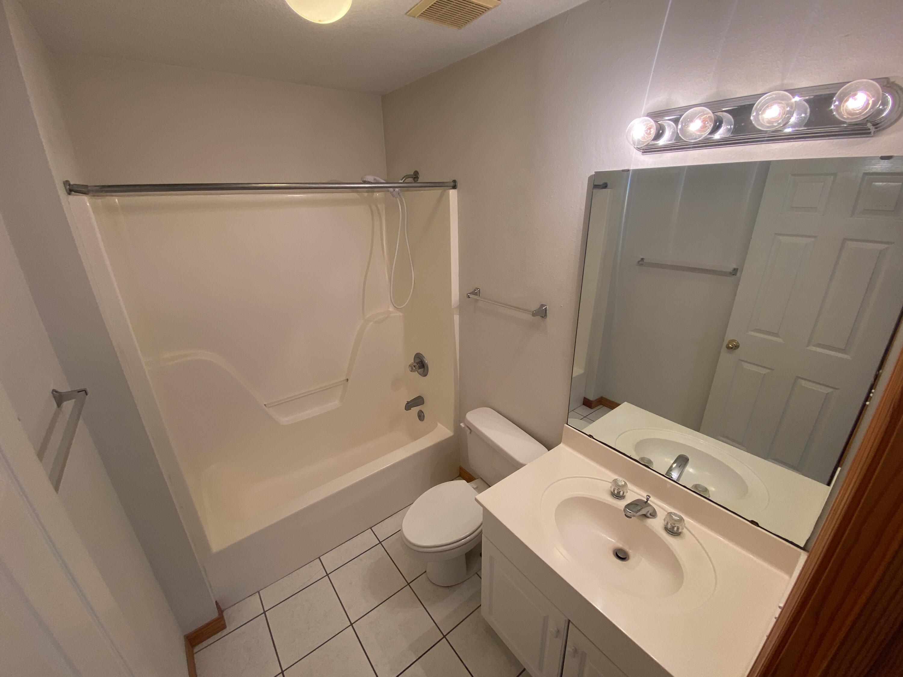 RADFORD CT. - Residential Lease