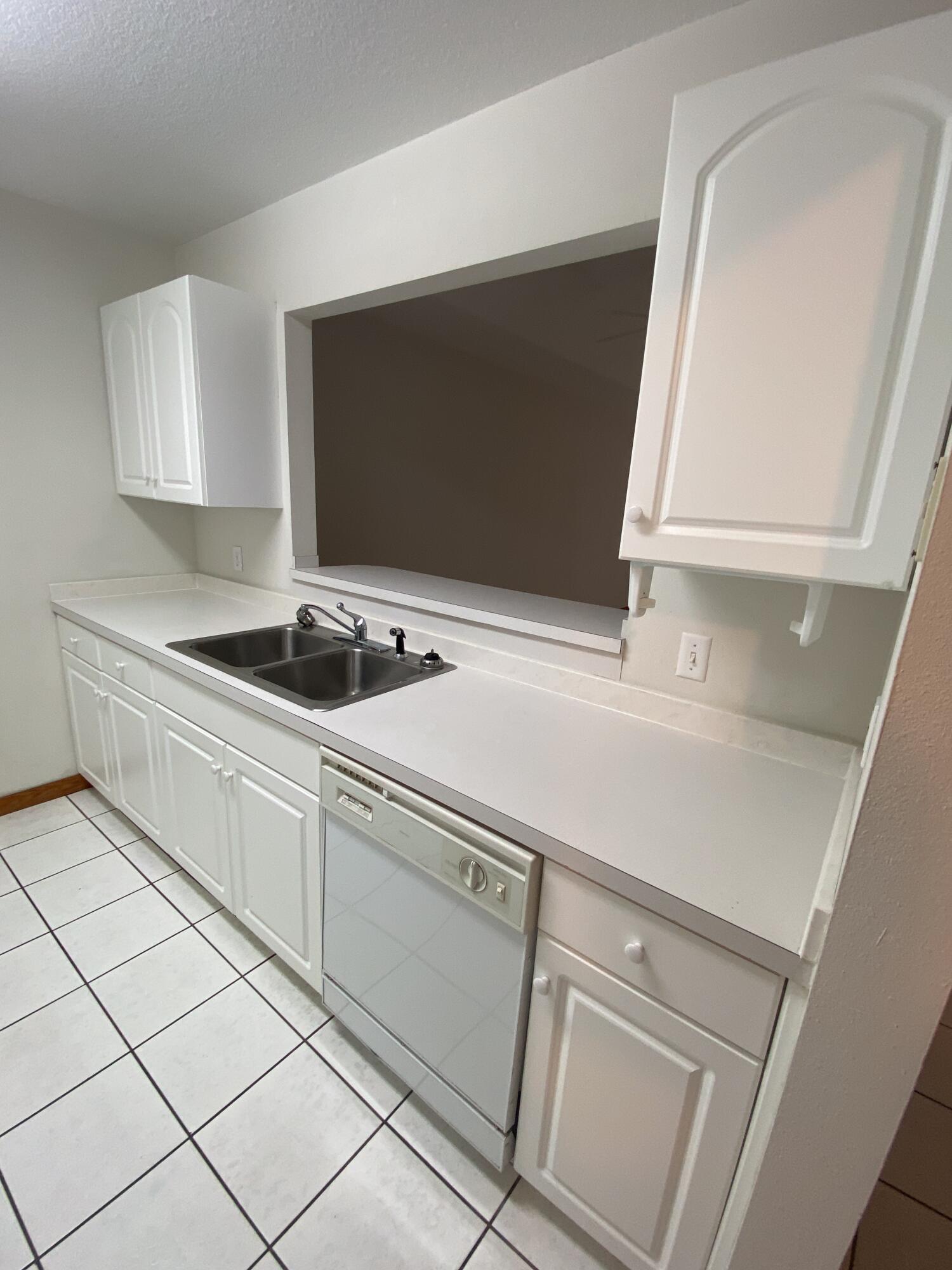 RADFORD CT. - Residential Lease