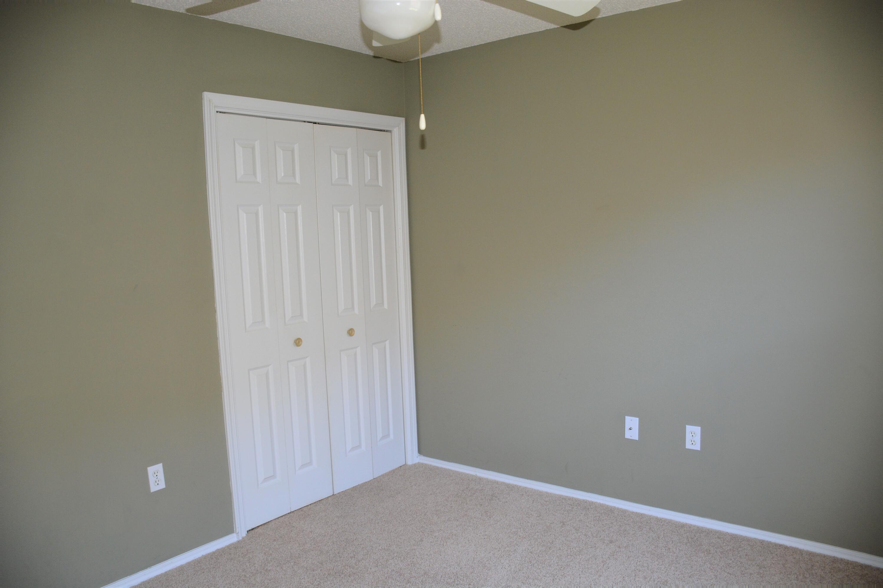 HUNTERS RUN S/D - Residential