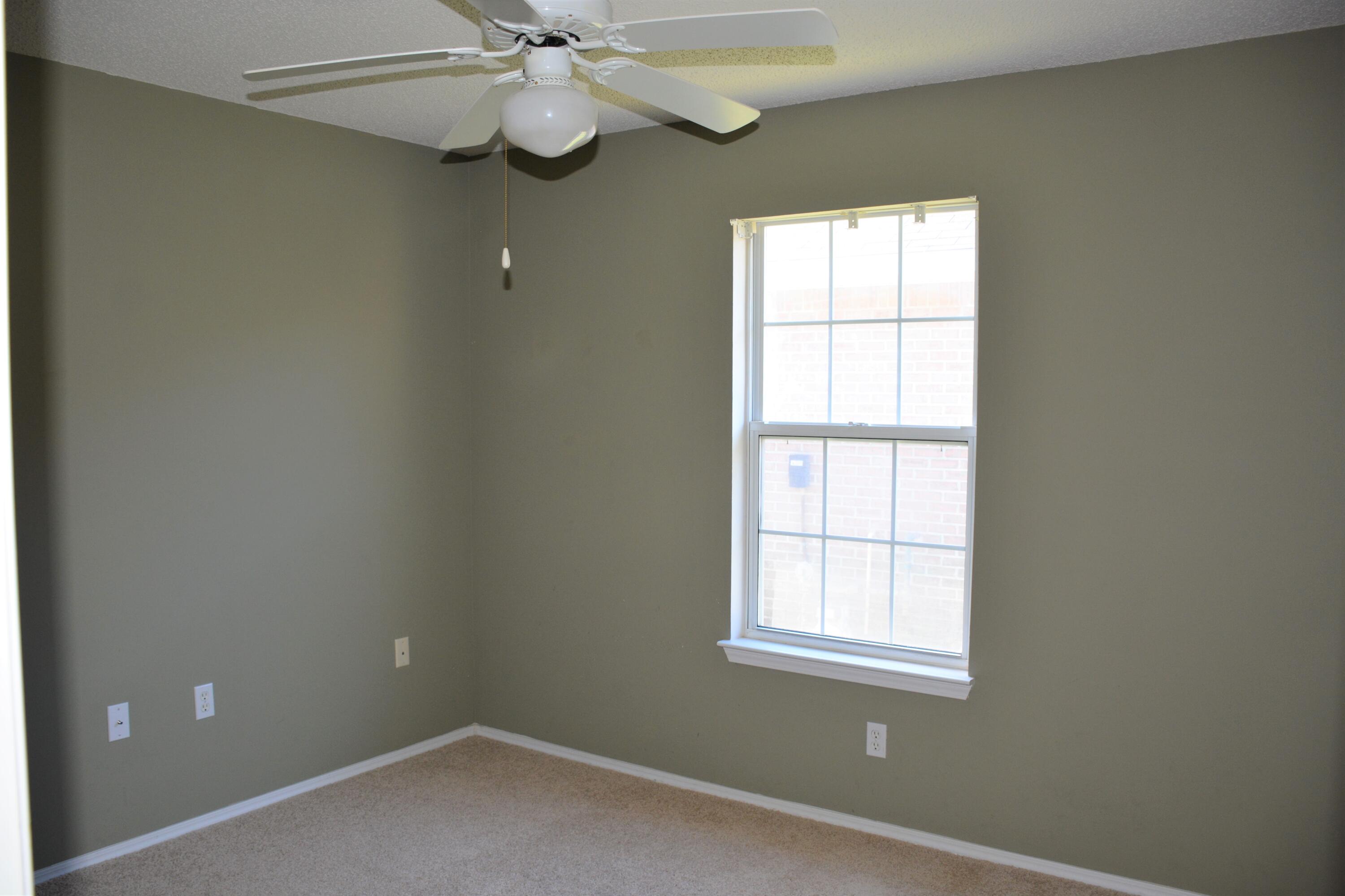 HUNTERS RUN S/D - Residential