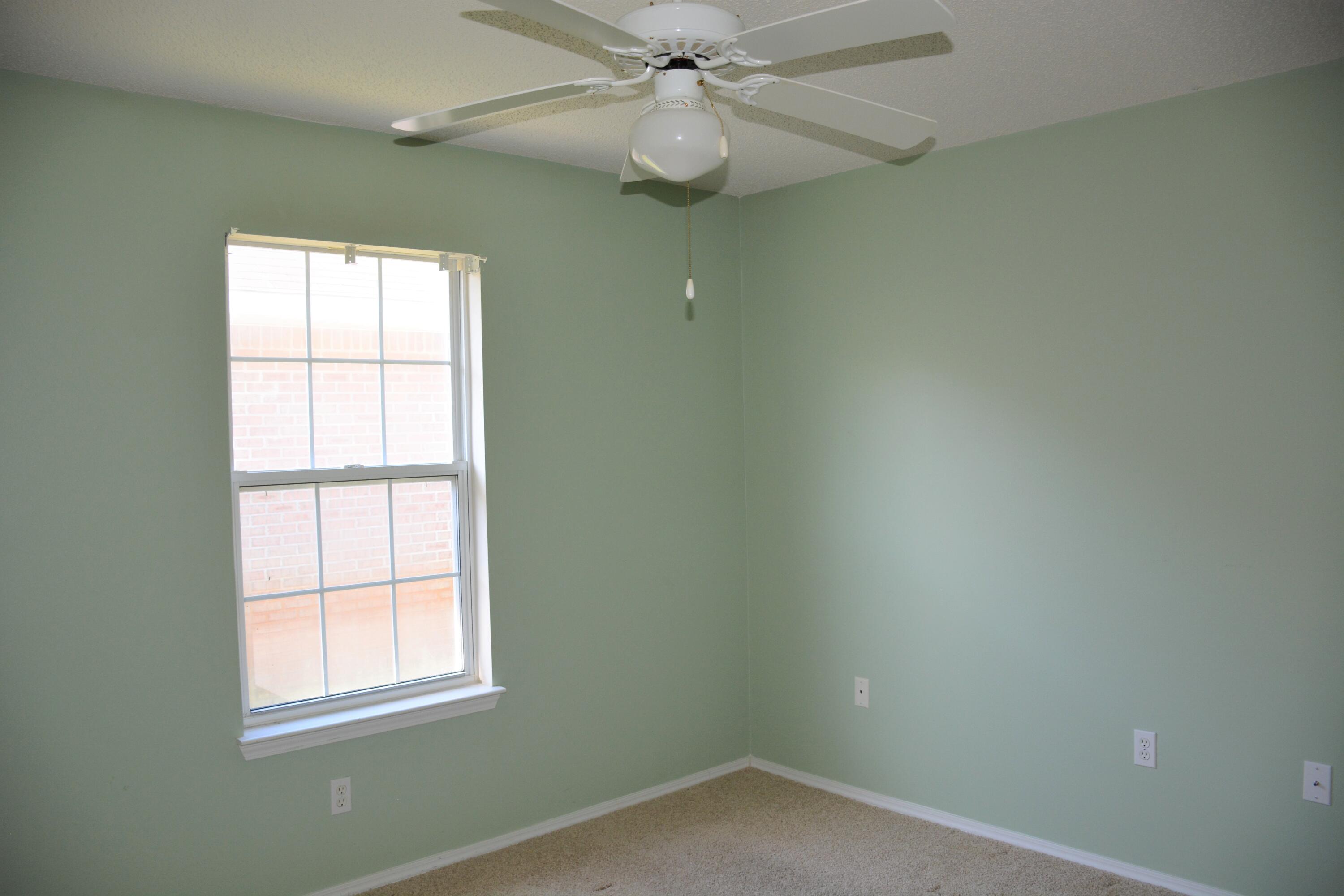 HUNTERS RUN S/D - Residential