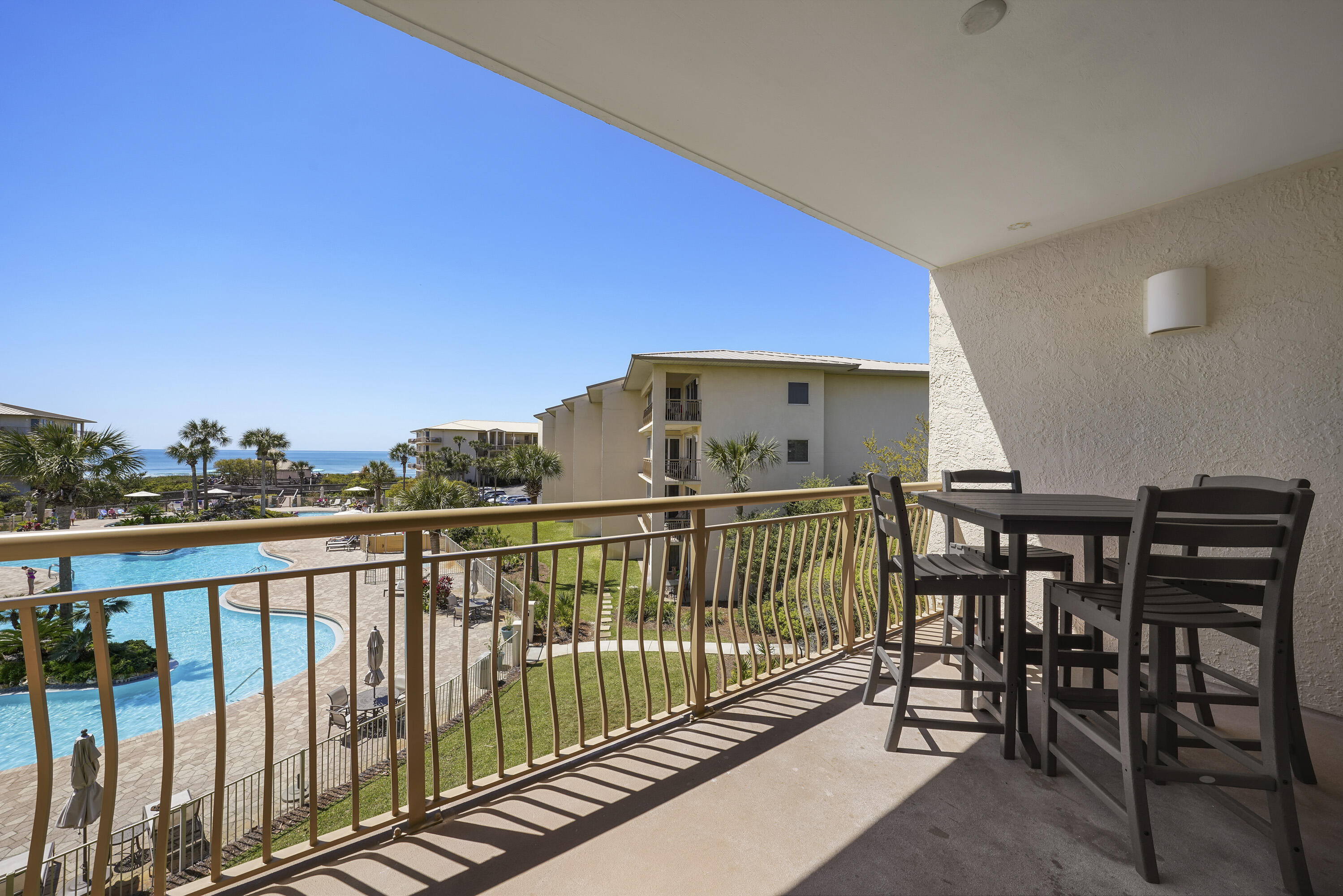HIGH POINTE RESORT CONDO - Residential