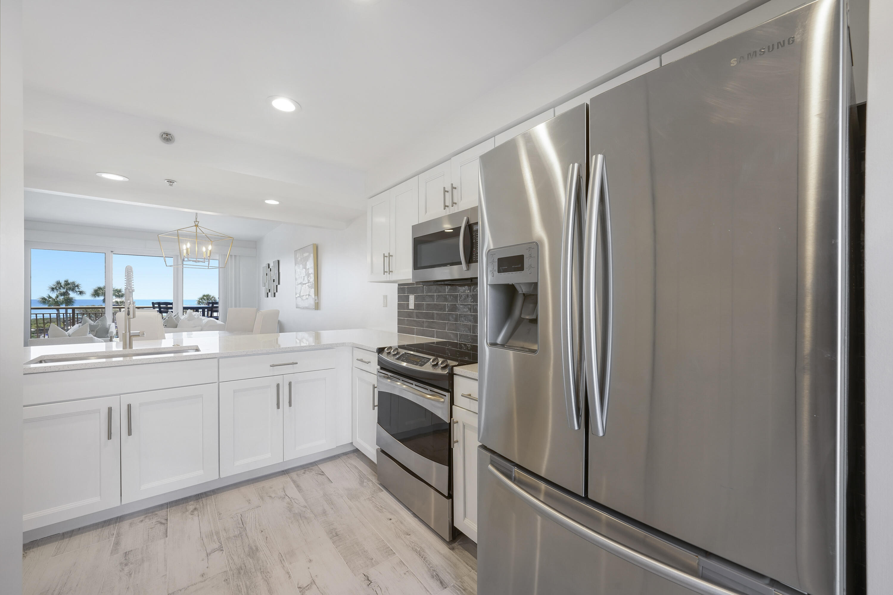 HIGH POINTE RESORT CONDO - Residential