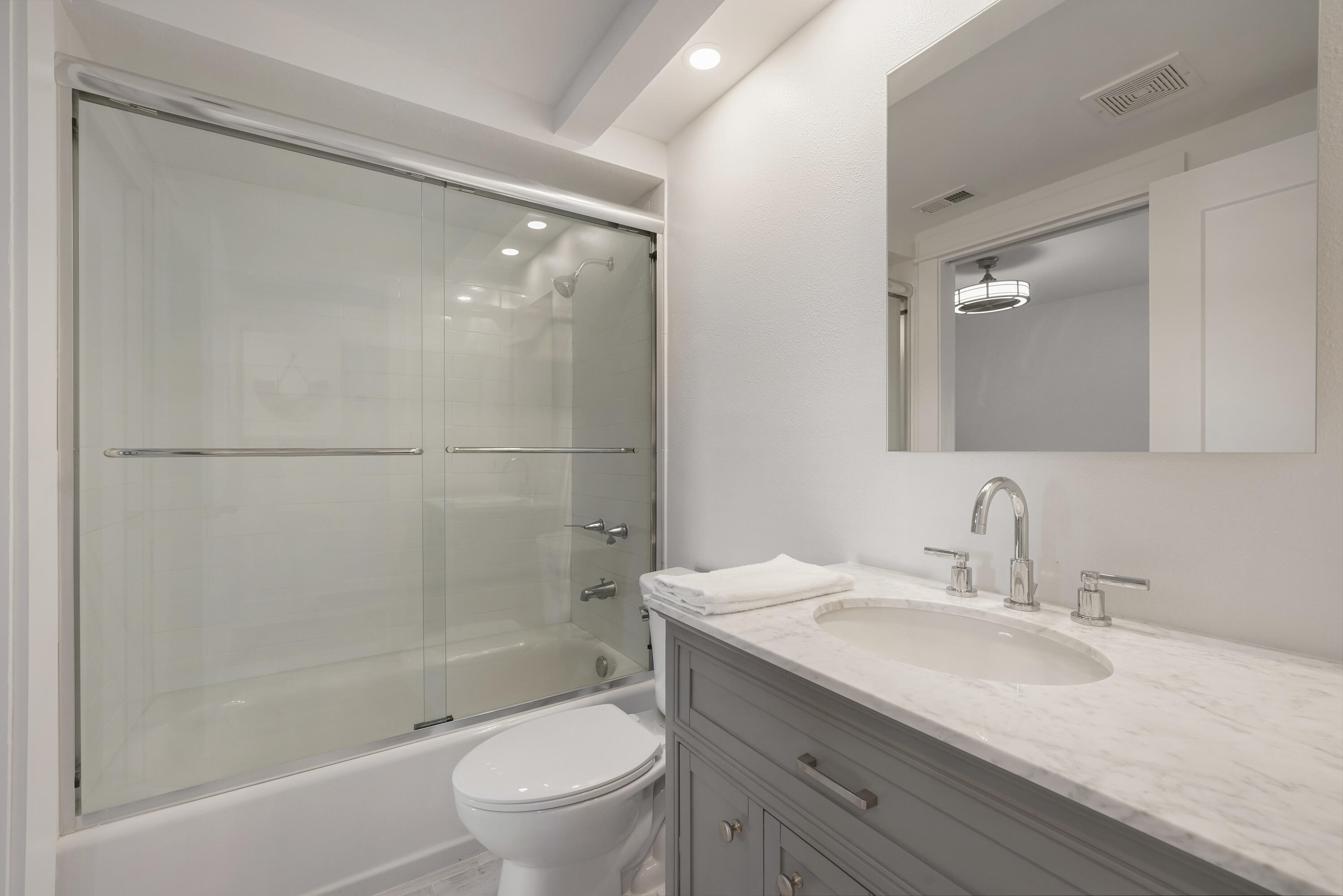 HIGH POINTE RESORT CONDO - Residential