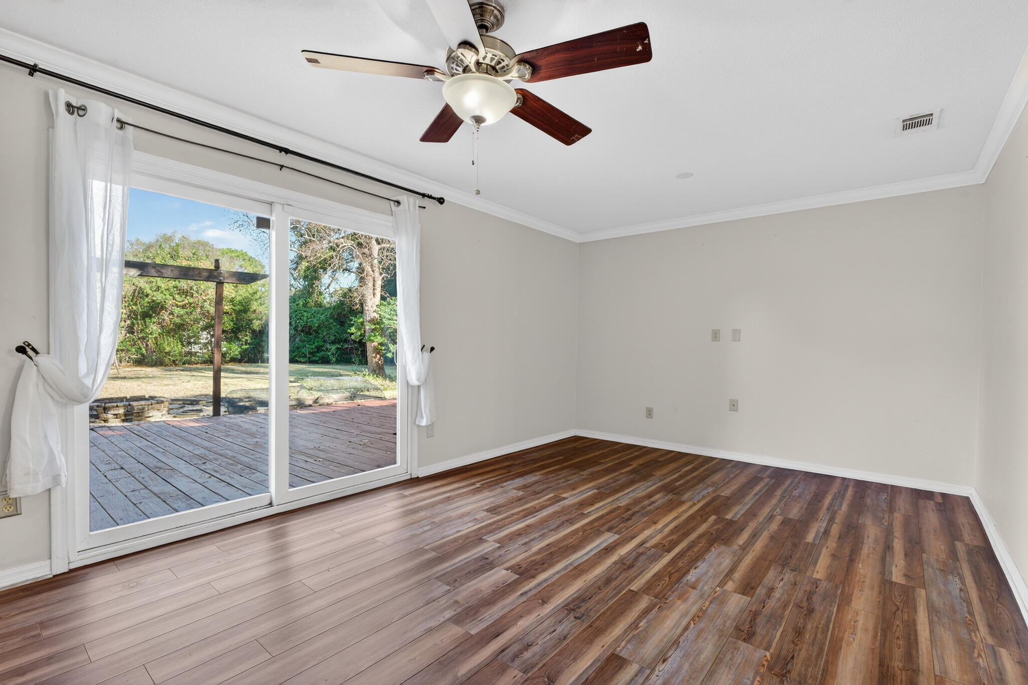 BAYOU POQUITO - Residential