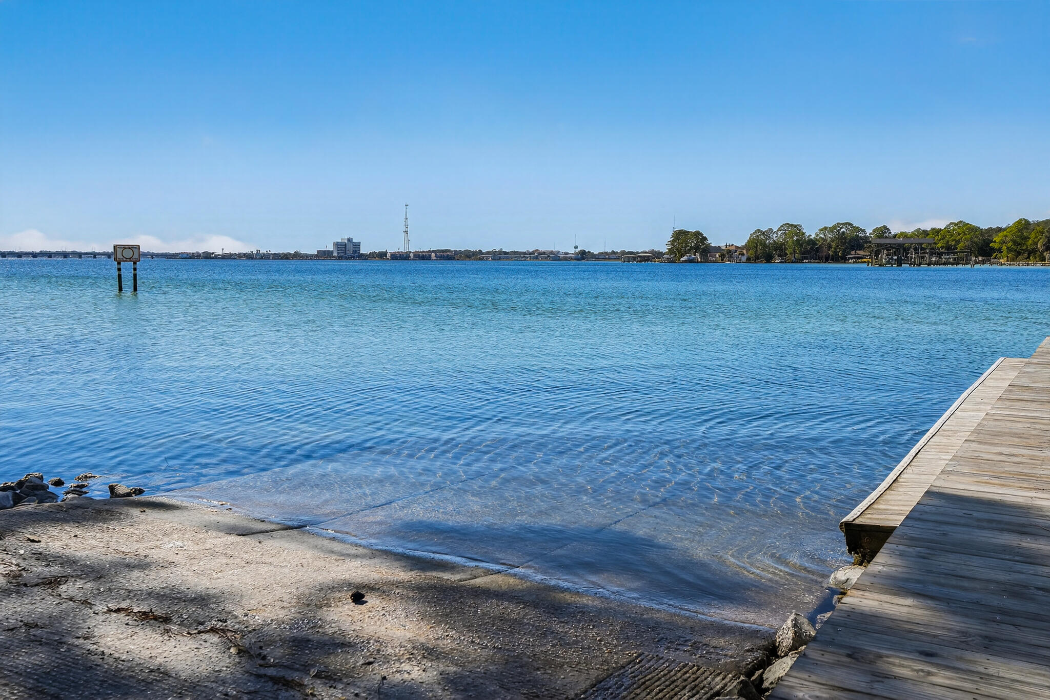 BAYOU POQUITO - Residential