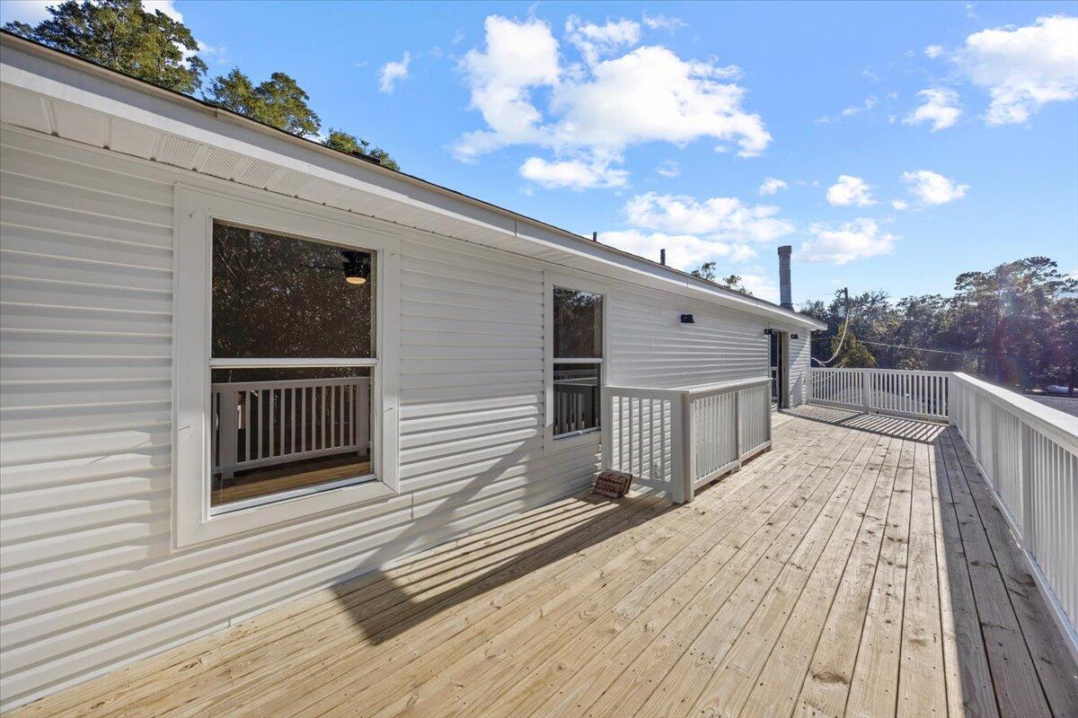 HOLLEY SHORES - Residential