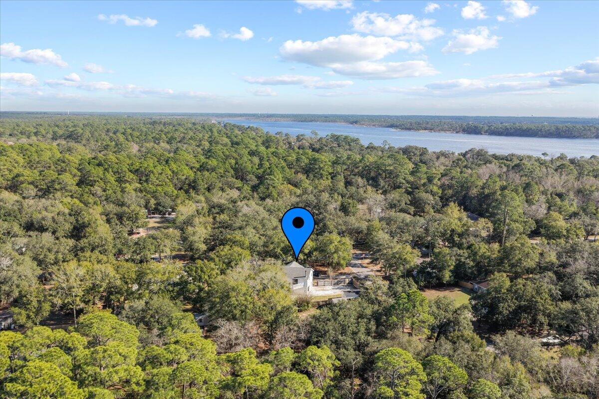 HOLLEY SHORES - Residential