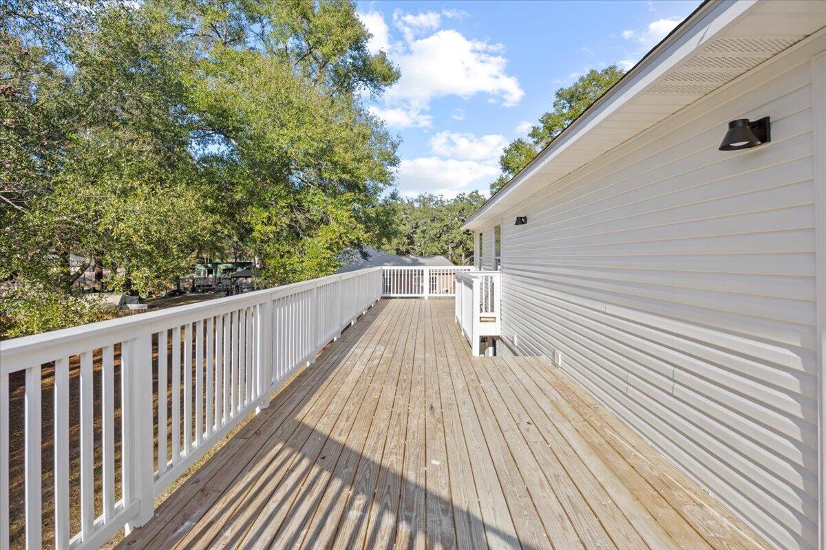 HOLLEY SHORES - Residential