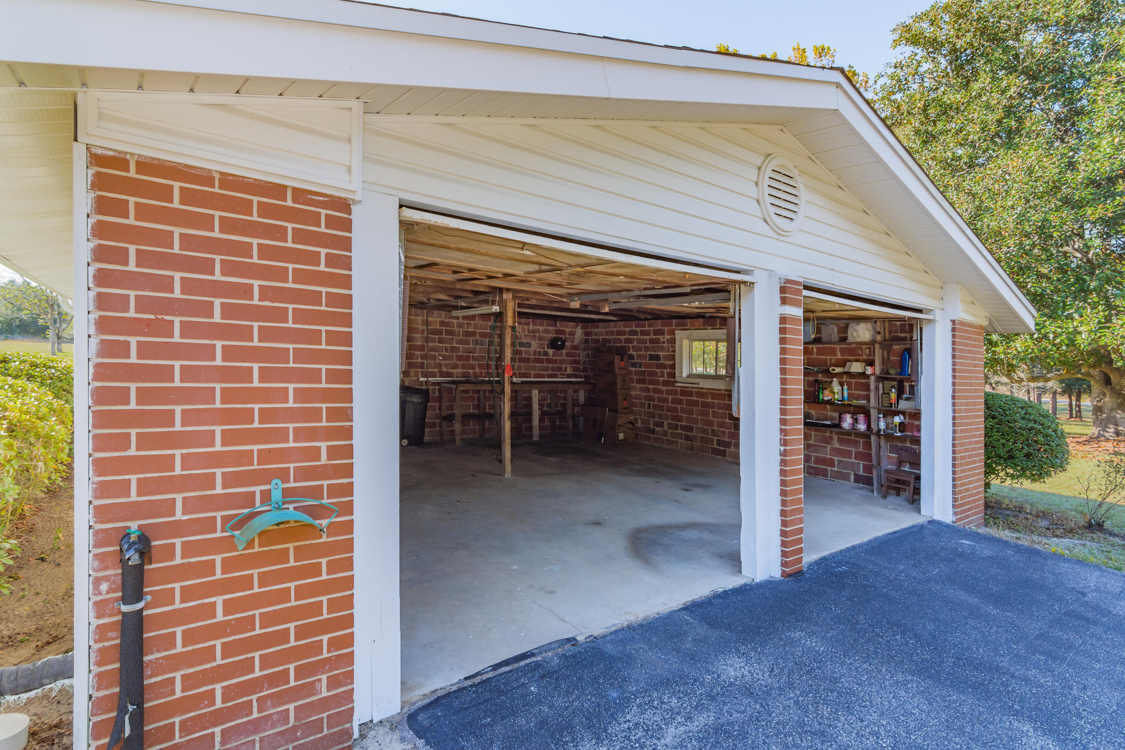 Metes and Bounds - Residential