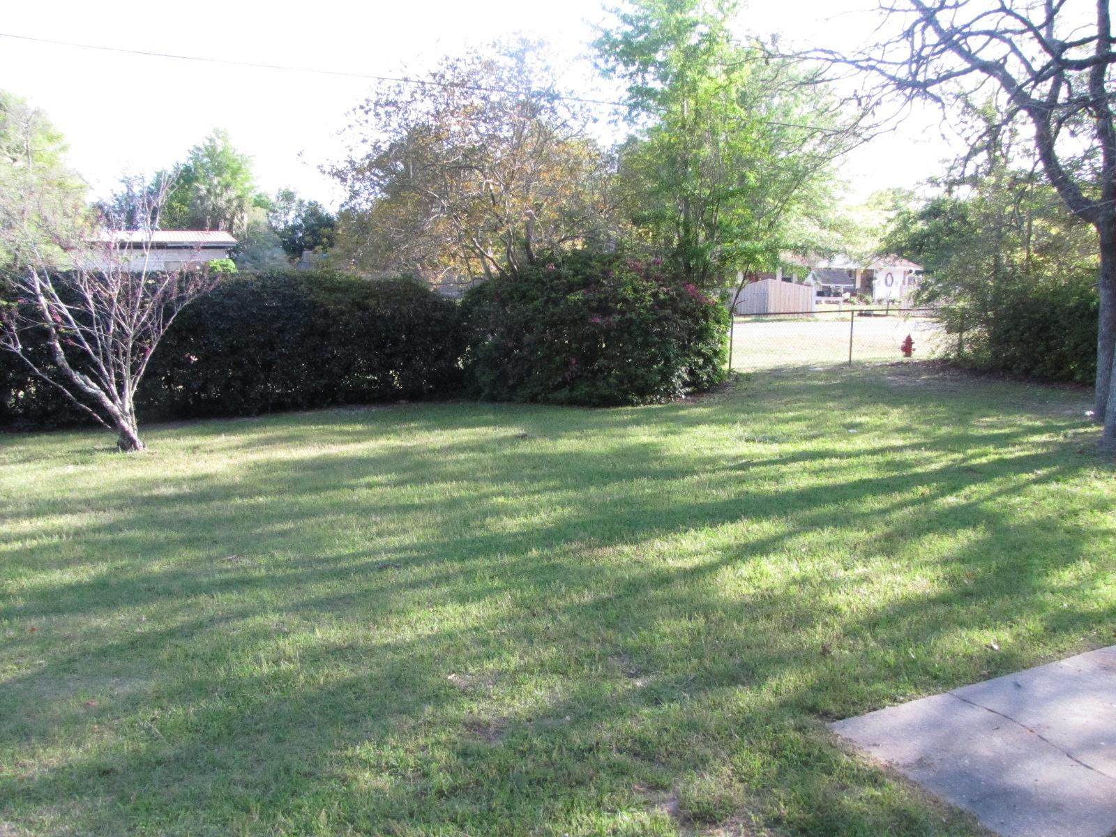 ADAMS POWELL EAST - Residential Lease