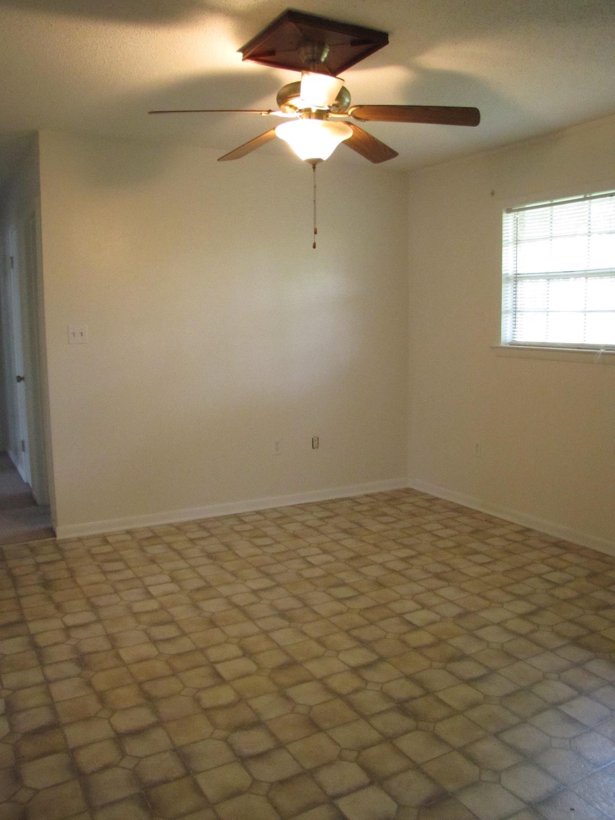 ADAMS POWELL EAST - Residential Lease