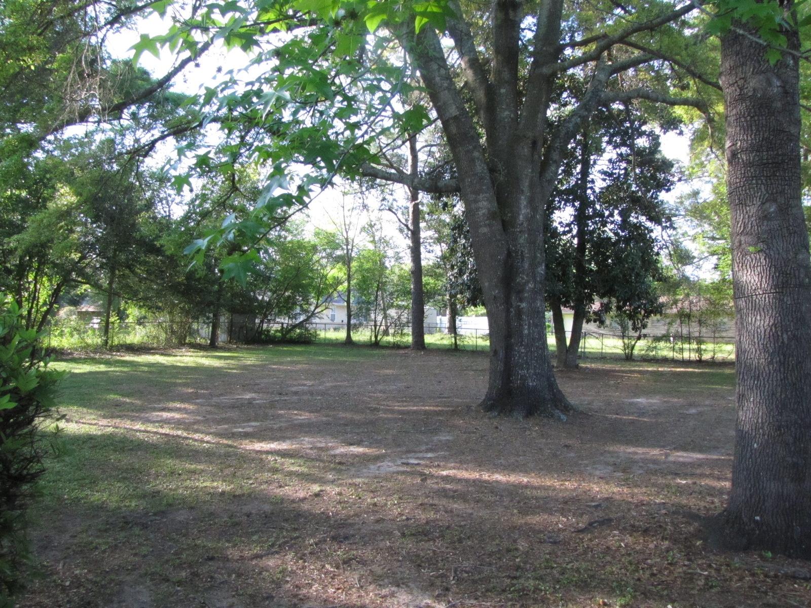 ADAMS POWELL EAST - Residential Lease