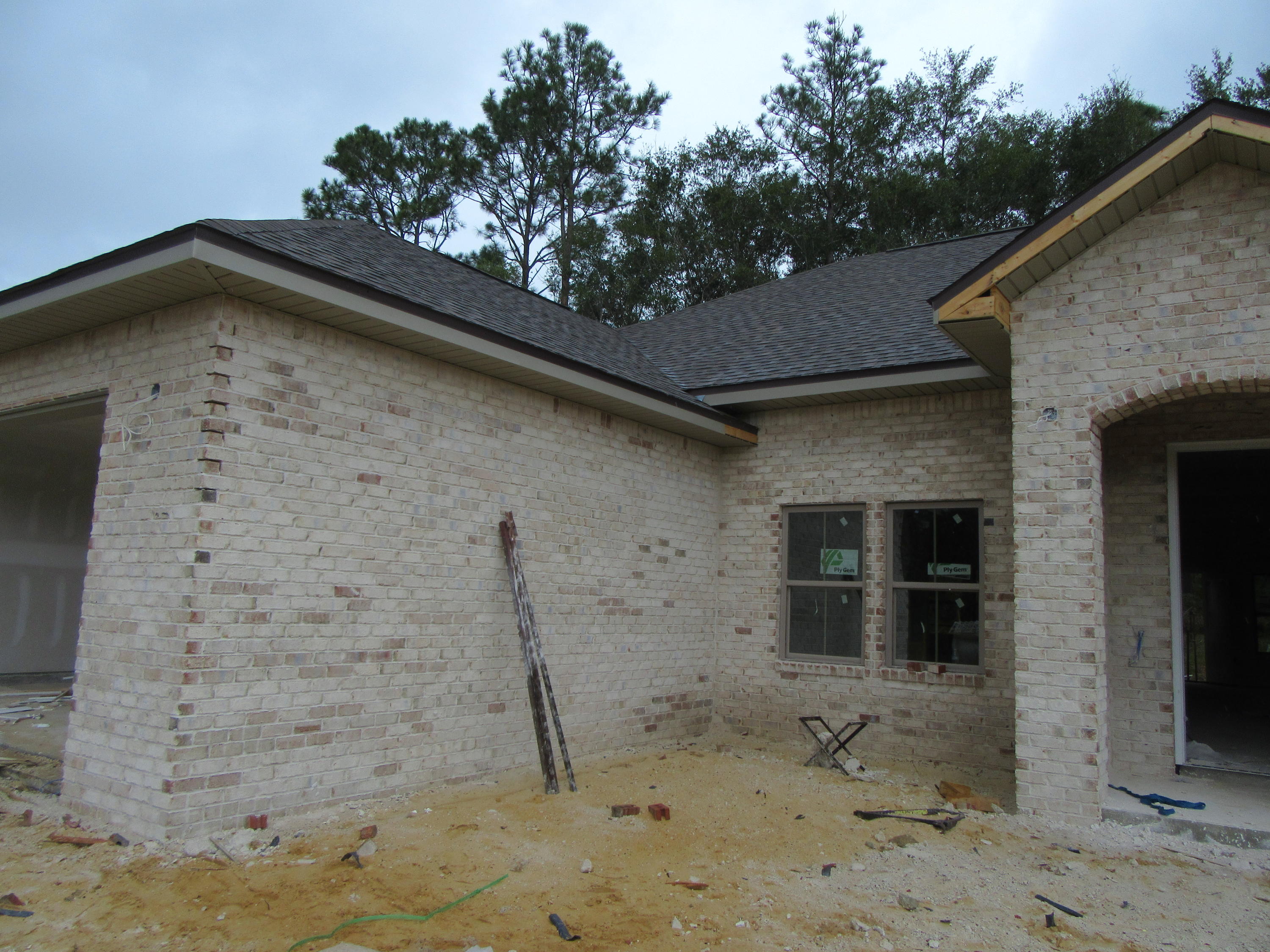 RIVERSIDE NORTH - Residential