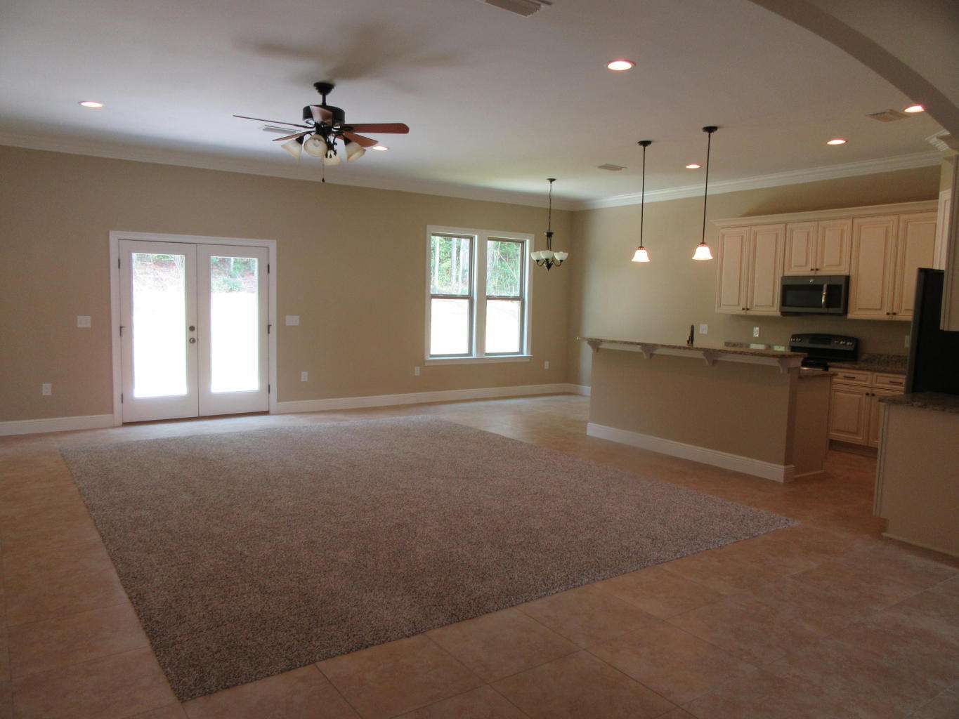 RIVERSIDE NORTH - Residential