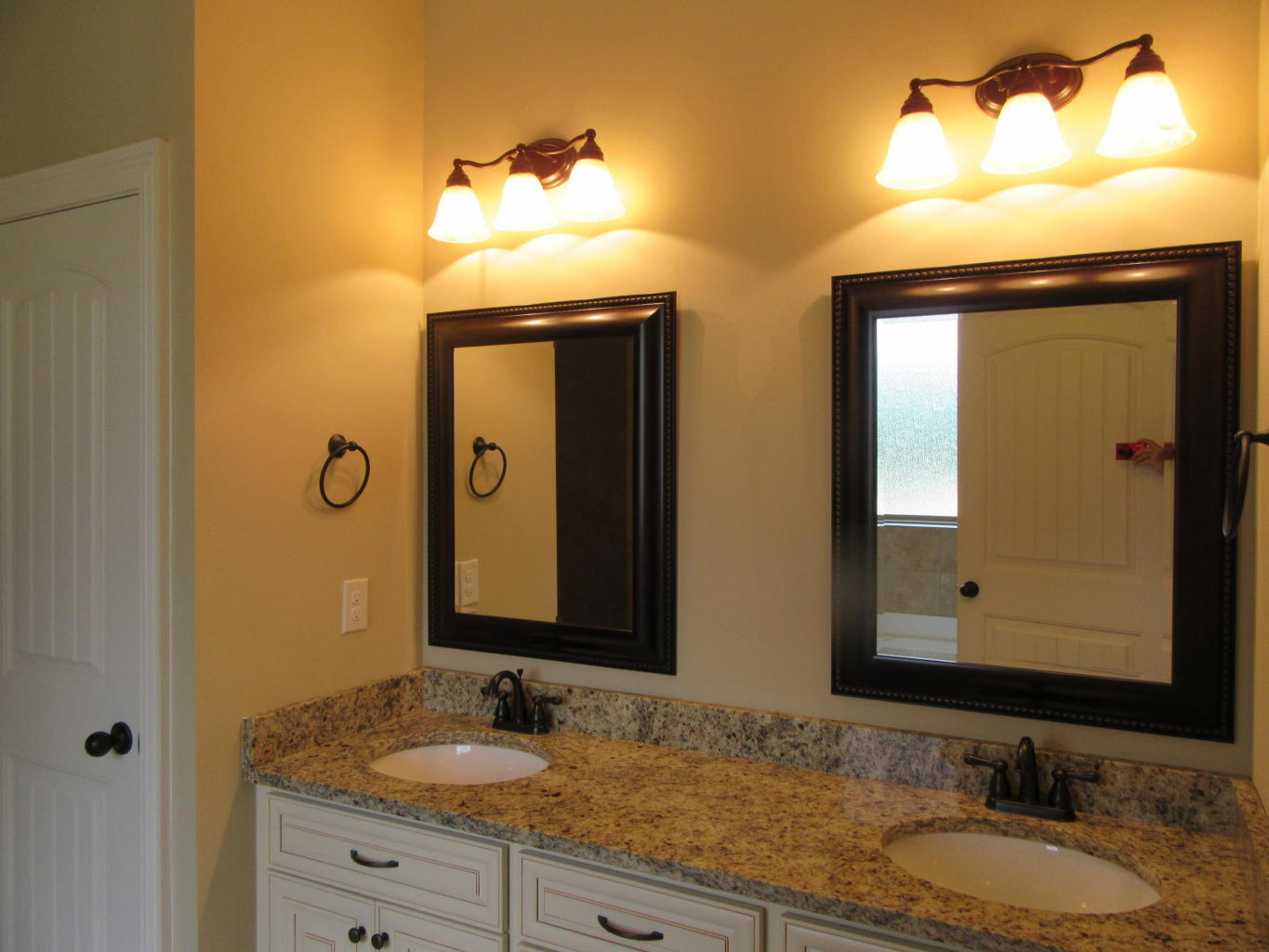 RIVERSIDE NORTH - Residential