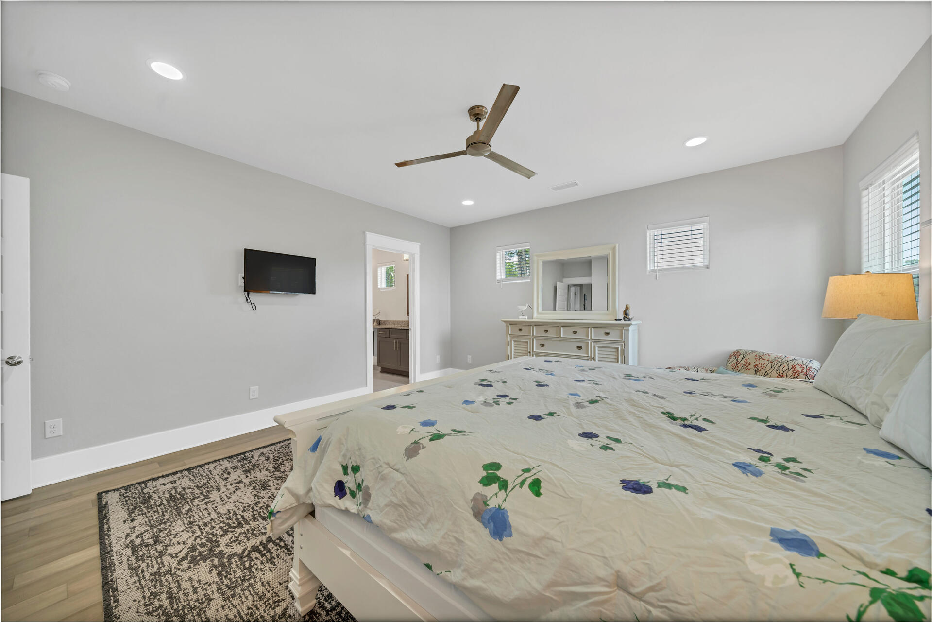 FRANGISTA BEACH 2ND ADDN - Residential