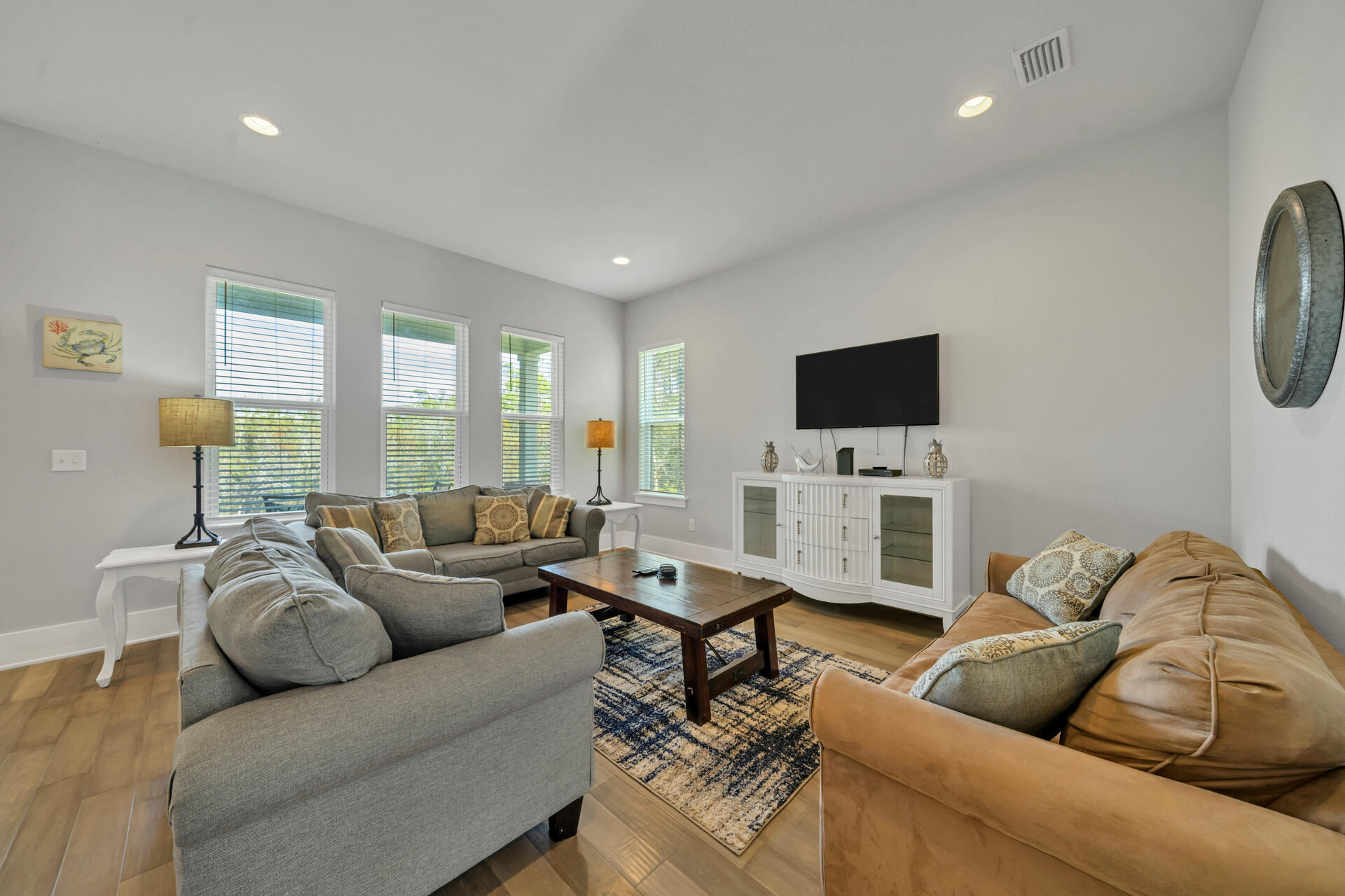 FRANGISTA BEACH 2ND ADDN - Residential