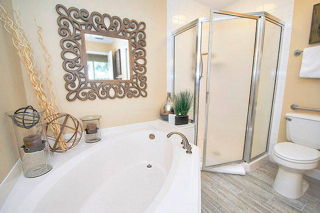 CRYSTAL VIEW CONDO - Residential